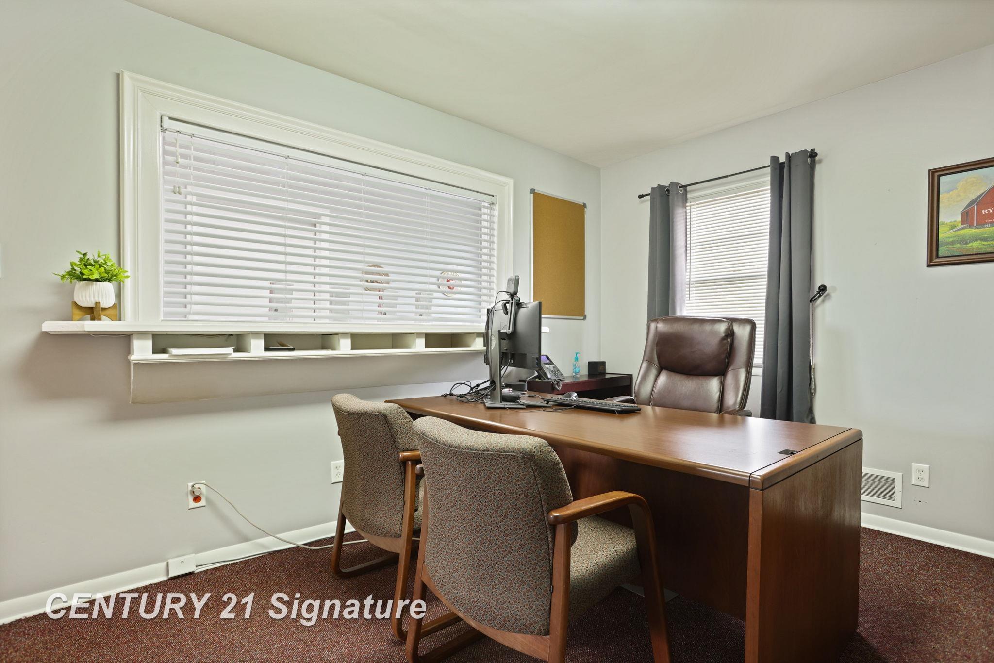 Saginaw, Michigan, 48604, United States, 4 Bedrooms Bedrooms, ,3 BathroomsBathrooms,Residential,For Sale,1980759