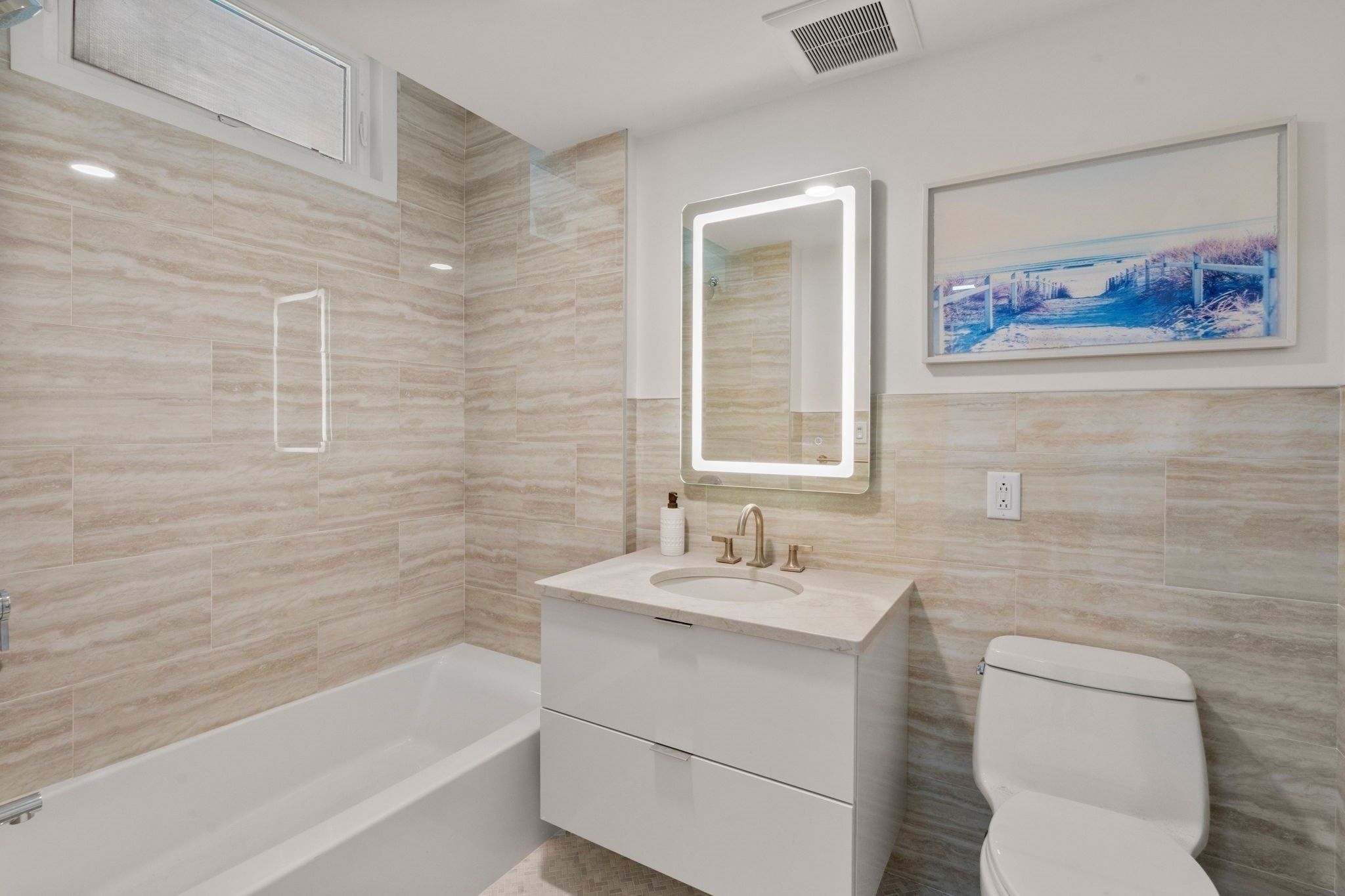  120 Nantasket - Unit 301, Hull, MA, 02045 - 物件實景