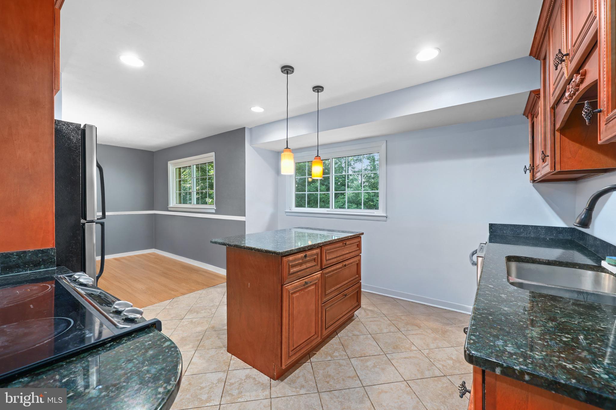 Annandale, Virginia, 22003, United States, 5 Bedrooms Bedrooms, ,3 BathroomsBathrooms,Residential,For Sale,1937773