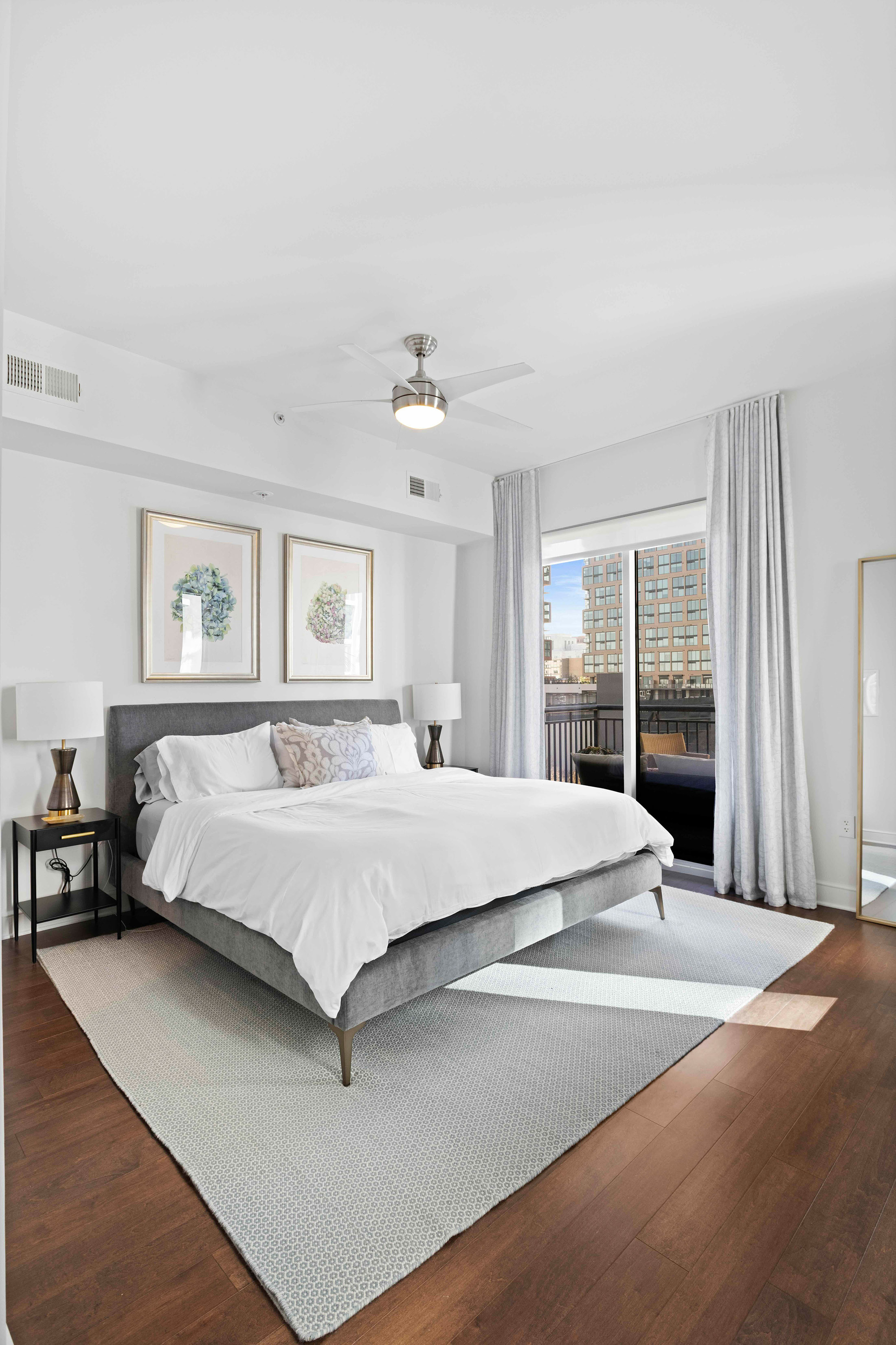  Modern Intown Living at Luxe - 物件實景