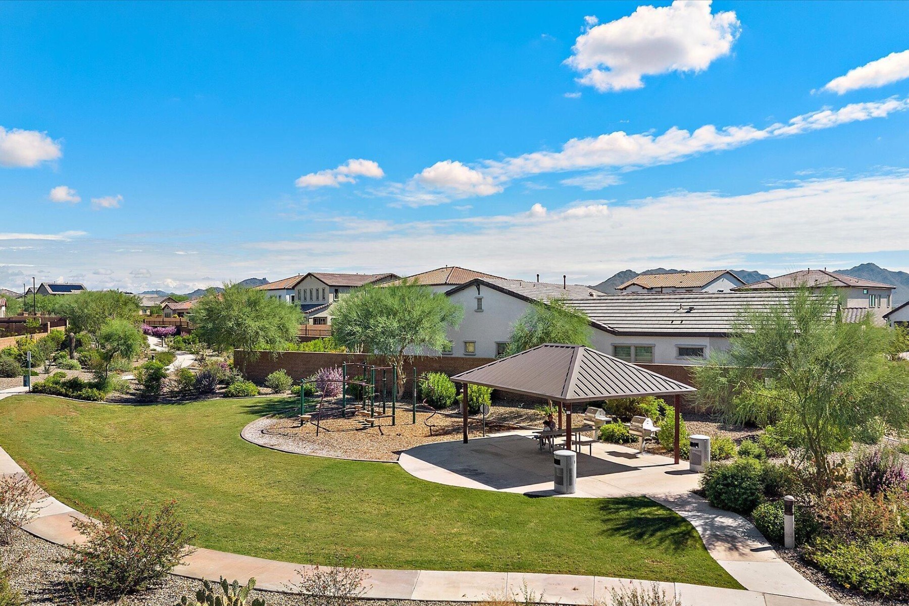  21111 N 61st Street  Phoenix, AZ - 物件實景