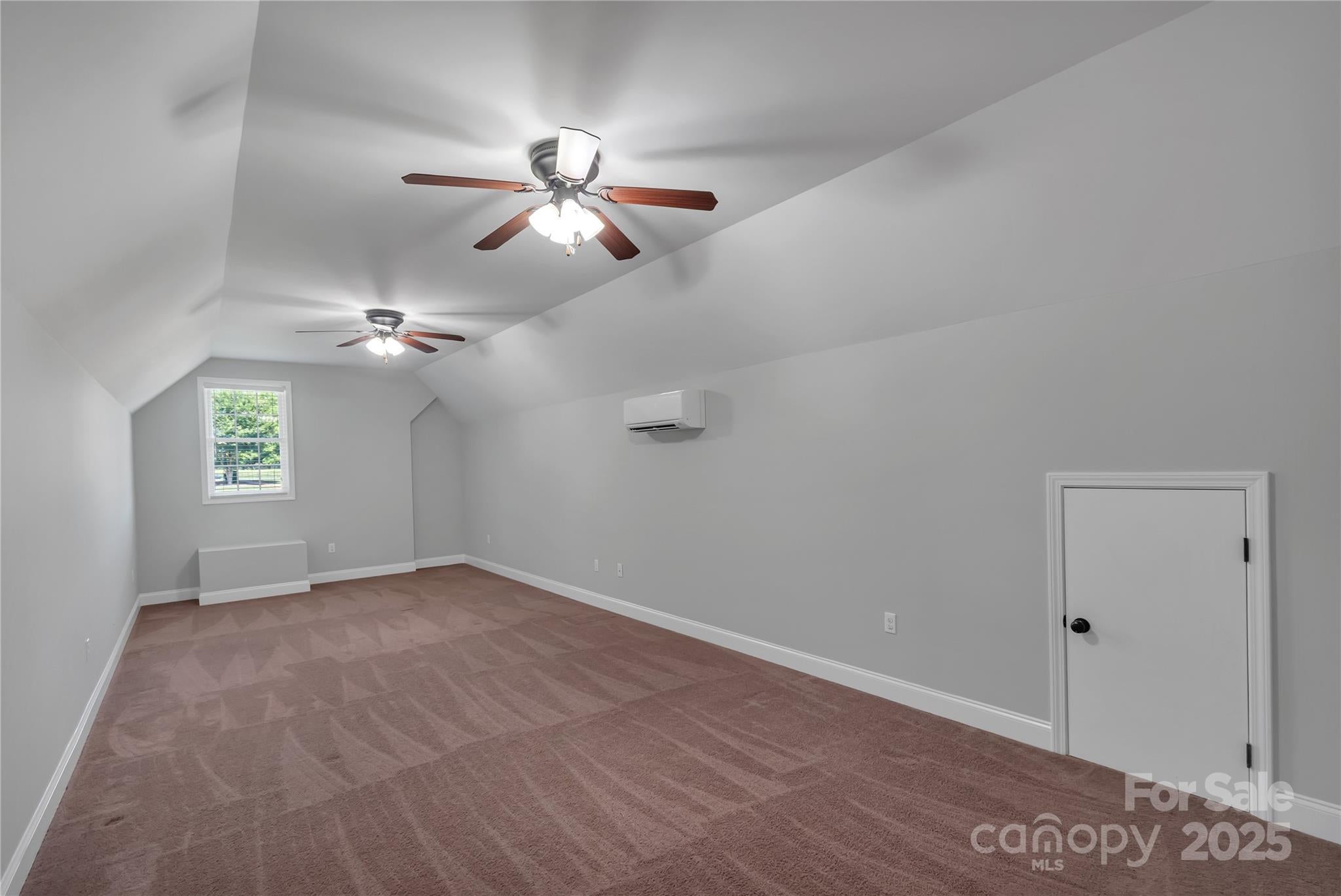 Shelby, North Carolina, 28150, United States, 3 Bedrooms Bedrooms, ,4 BathroomsBathrooms,Residential,For Sale,1868459