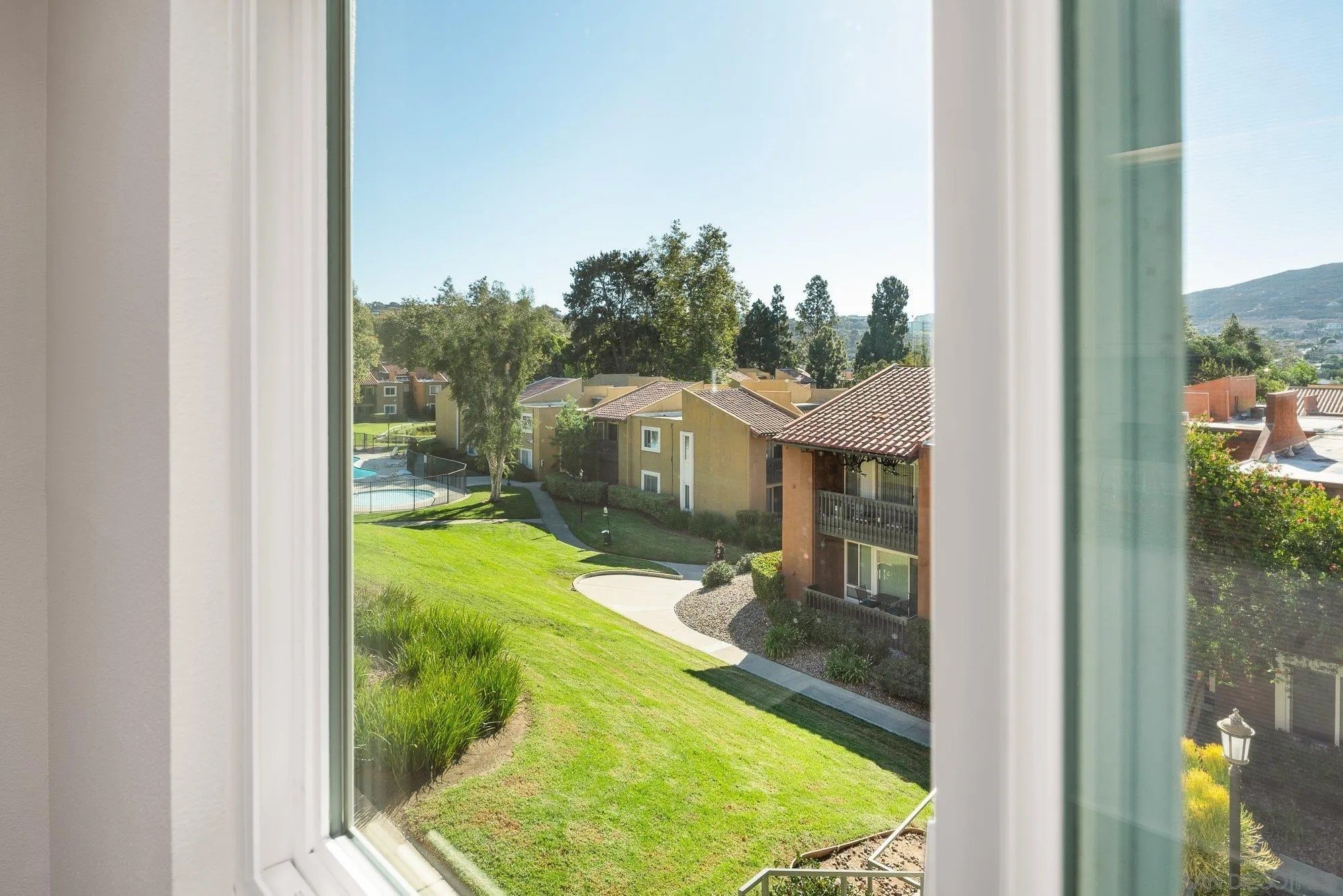 San Diego, California, 92127, United States, 2 Bedrooms Bedrooms, ,2 BathroomsBathrooms,Residential,For Sale,1954799