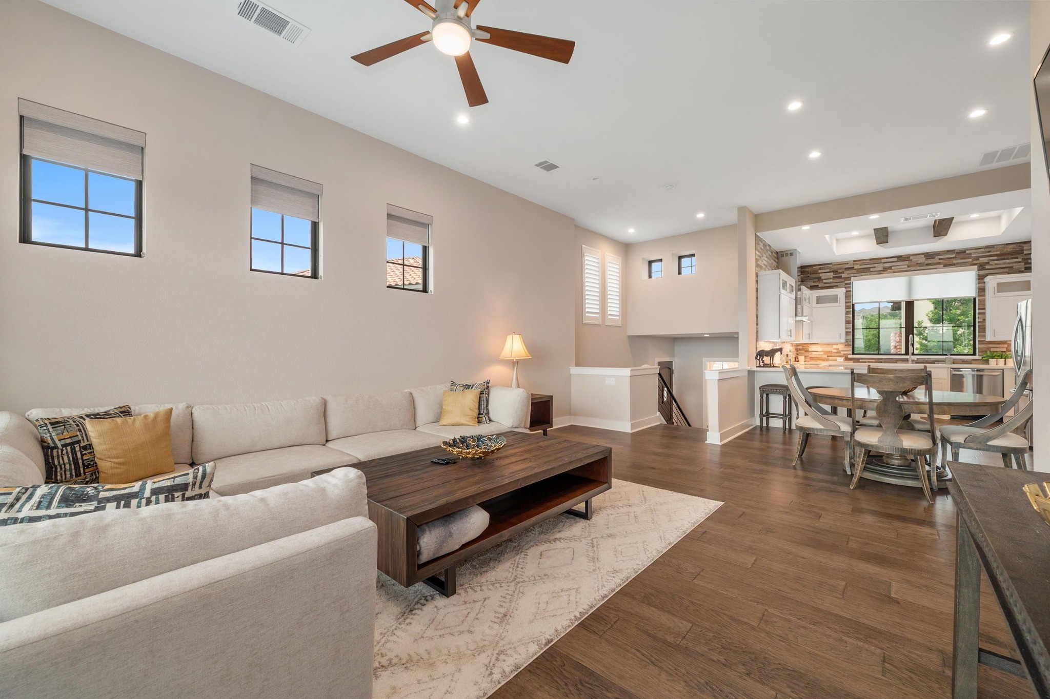 Austin, Texas, 78738, United States, 3 Bedrooms Bedrooms, ,3 BathroomsBathrooms,Residential,For Sale,1907781