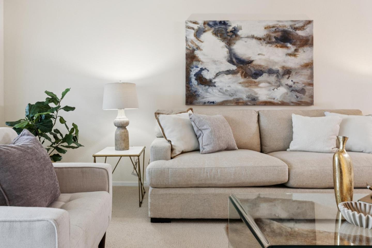 San Bruno, California, 94066, United States, 2 Bedrooms Bedrooms, ,2 BathroomsBathrooms,Residential,For Sale,1856521