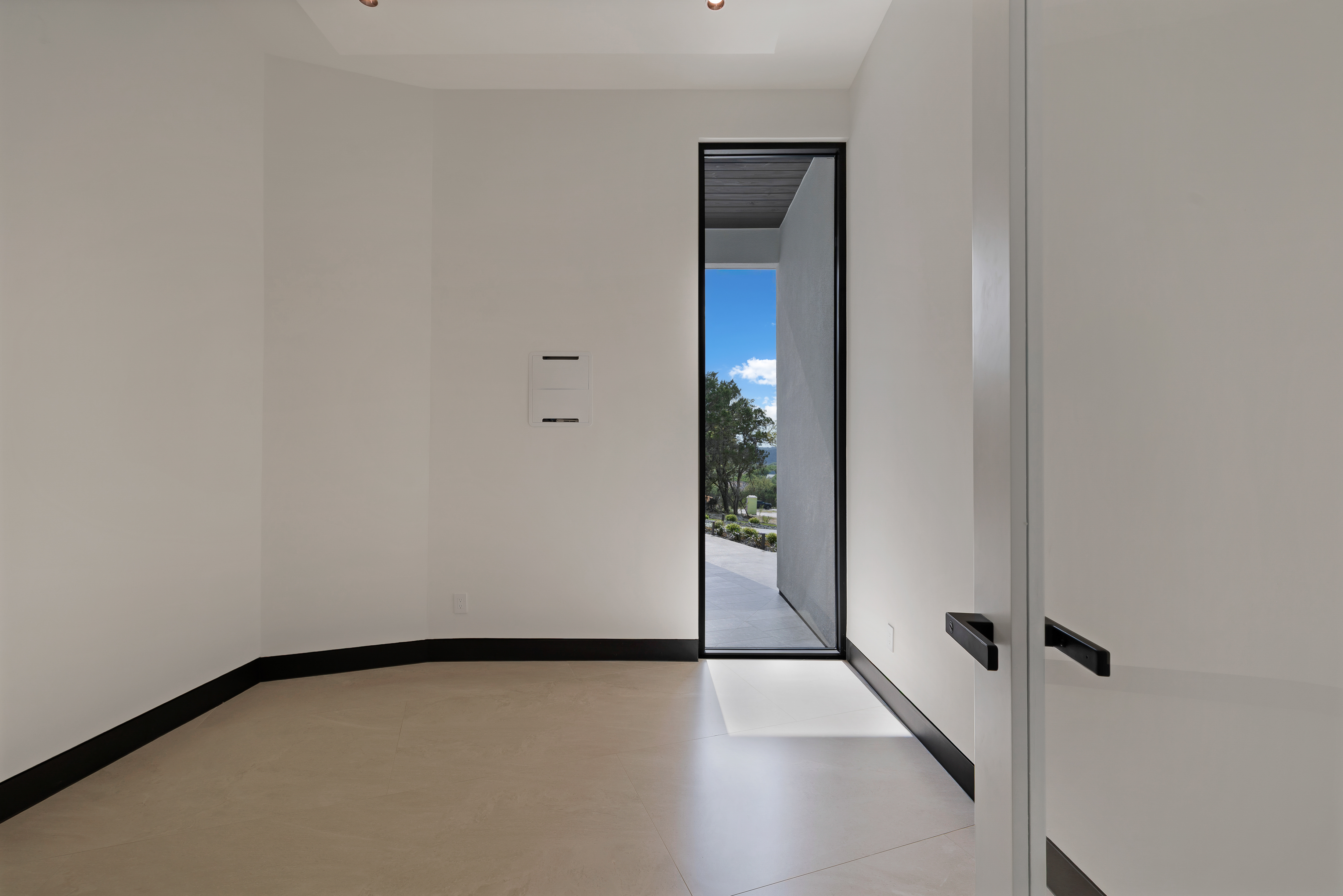  Bold Contemporary Estate for Elevated Living - 物件實景
