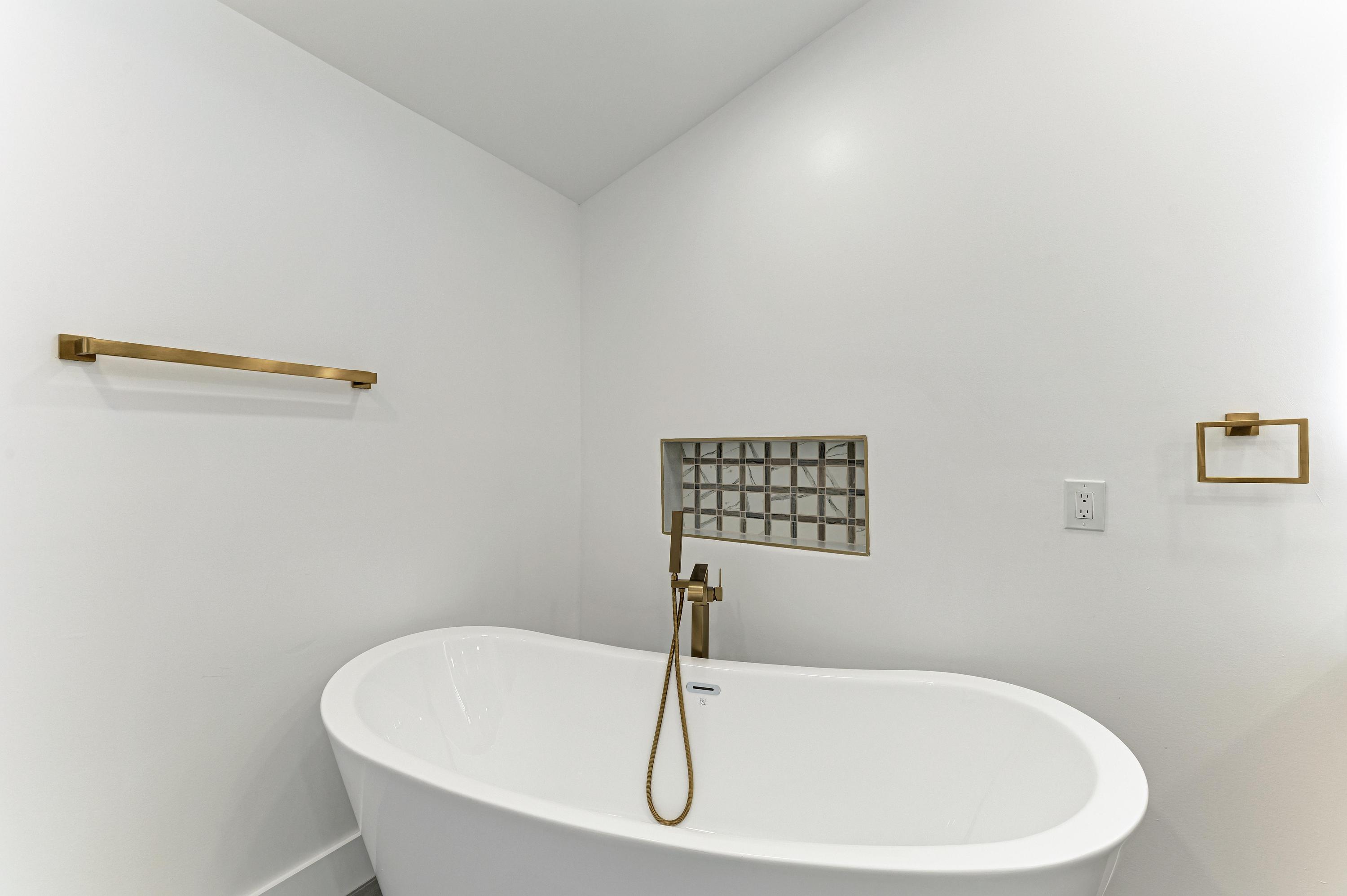 Port Charlotte, Florida, 33952, United States, 4 Bedrooms Bedrooms, ,5 BathroomsBathrooms,Residential,For Sale,2003235