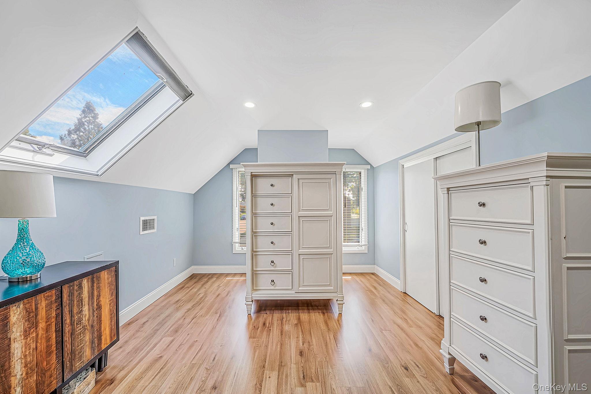  2115 Randall Avenue, East Meadow, NY, 11554 - 物件實景