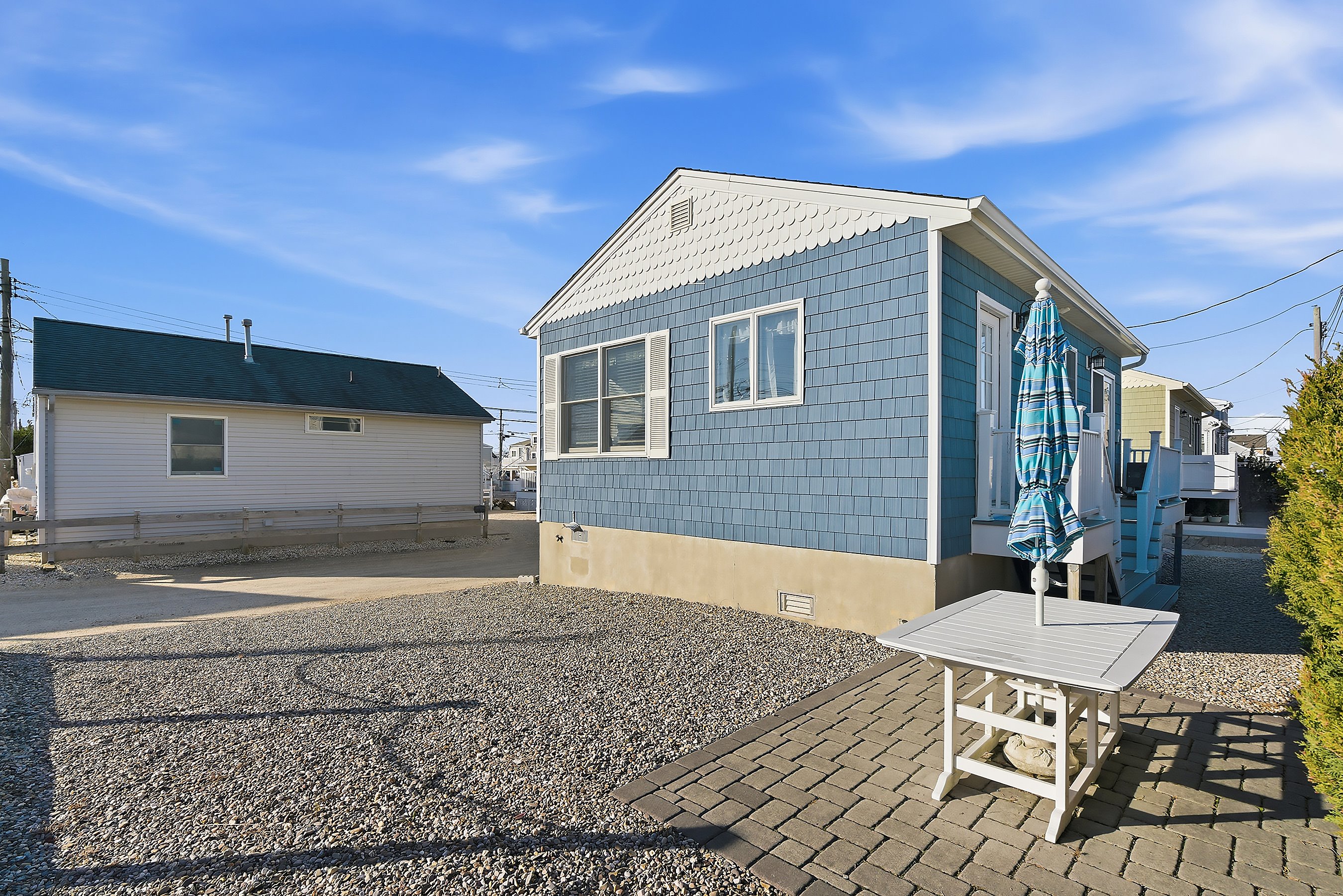 Lavallette, New Jersey, 08735, United States, 2 Bedrooms Bedrooms, ,2 BathroomsBathrooms,Residential,For Sale,2001933