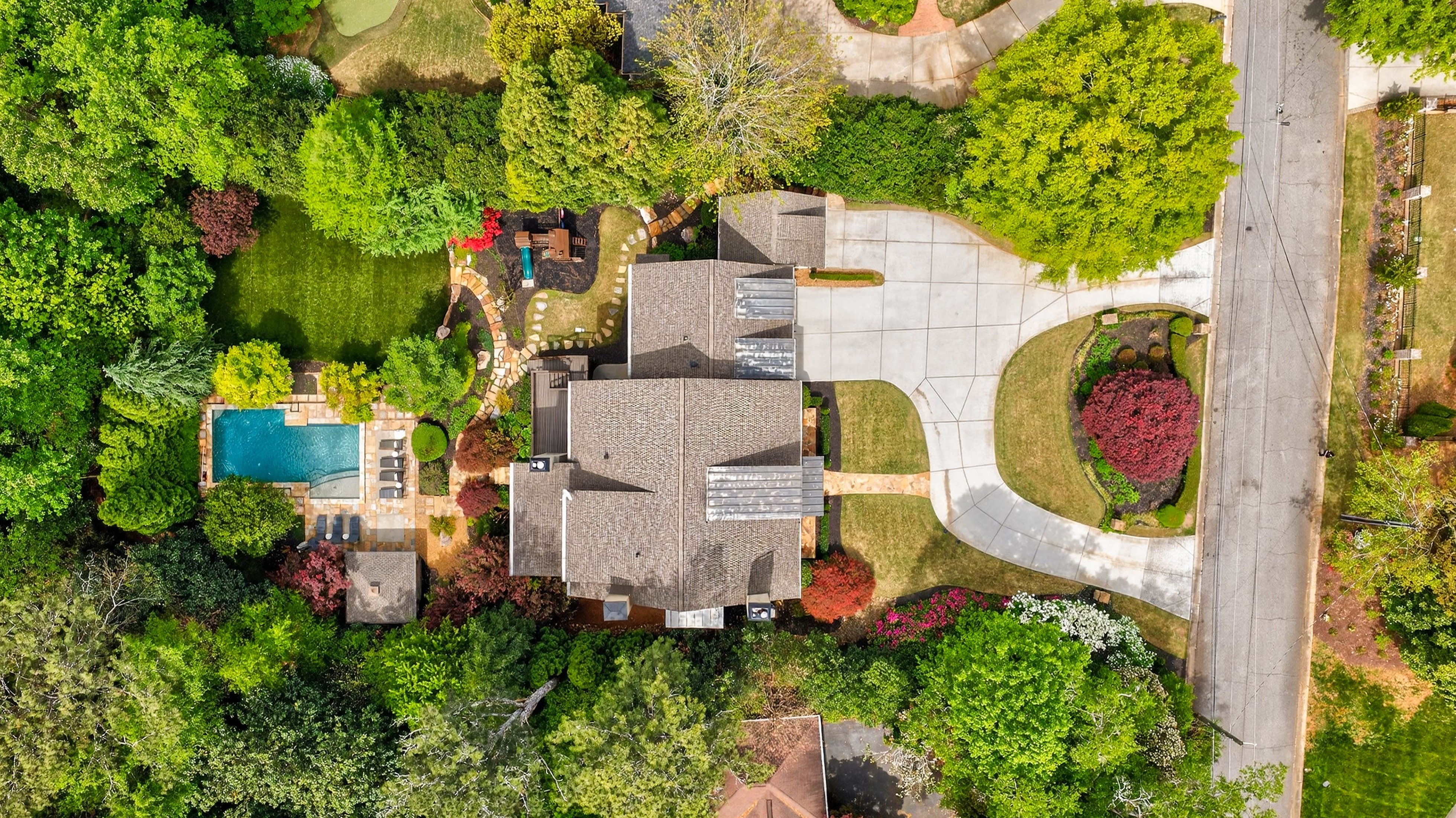  A Private, Resort-Caliber French Country Estate - 物件實景