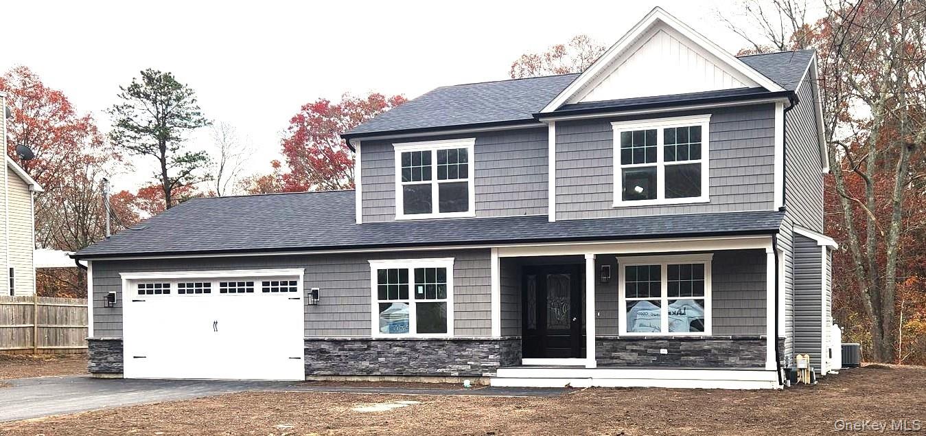 Shirley, New York, 11967, United States, 4 Bedrooms Bedrooms, ,3 BathroomsBathrooms,Residential,For Sale,1992019