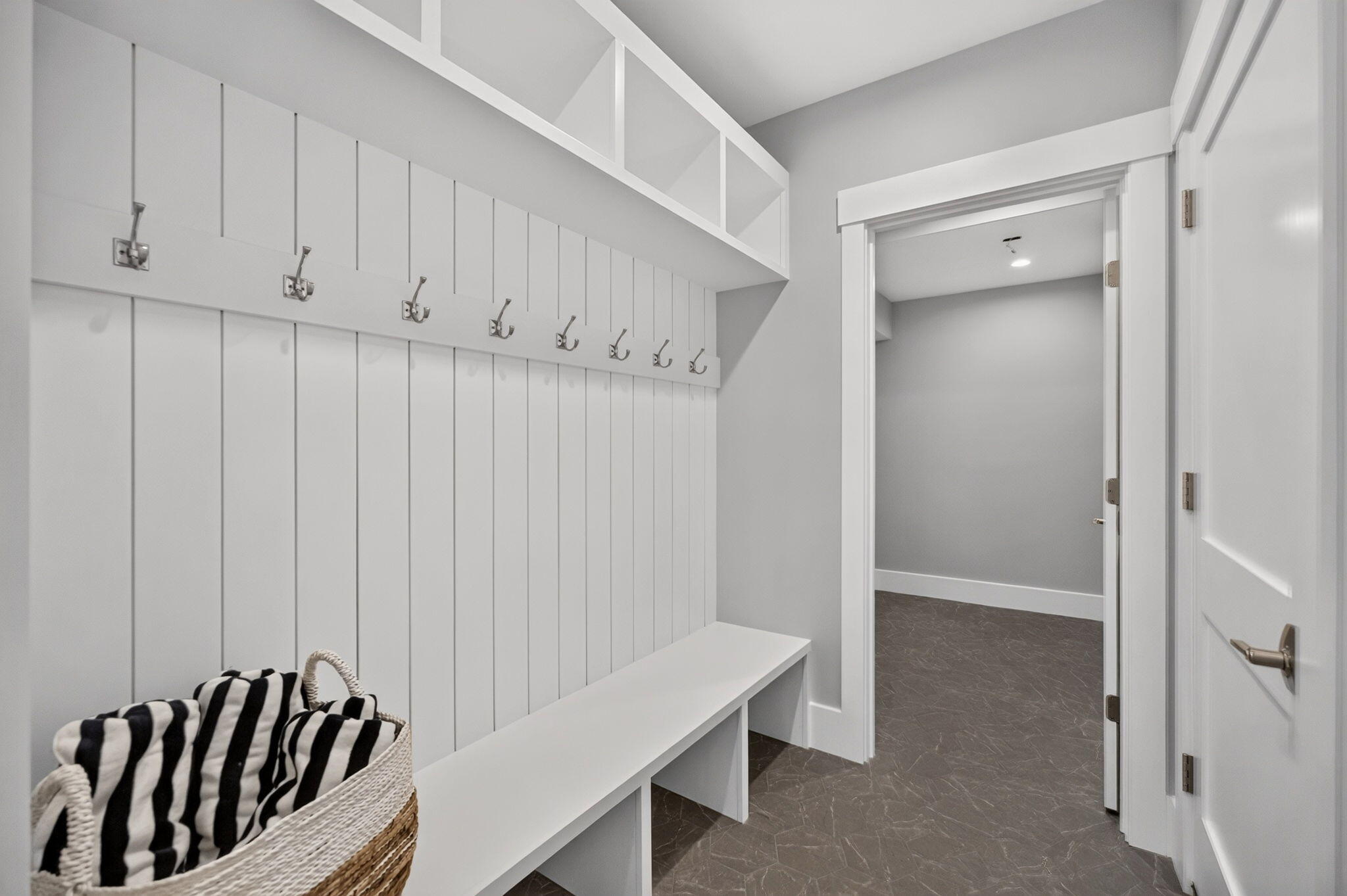  533 Woods Hole Road UNIT D101 - 物件實景