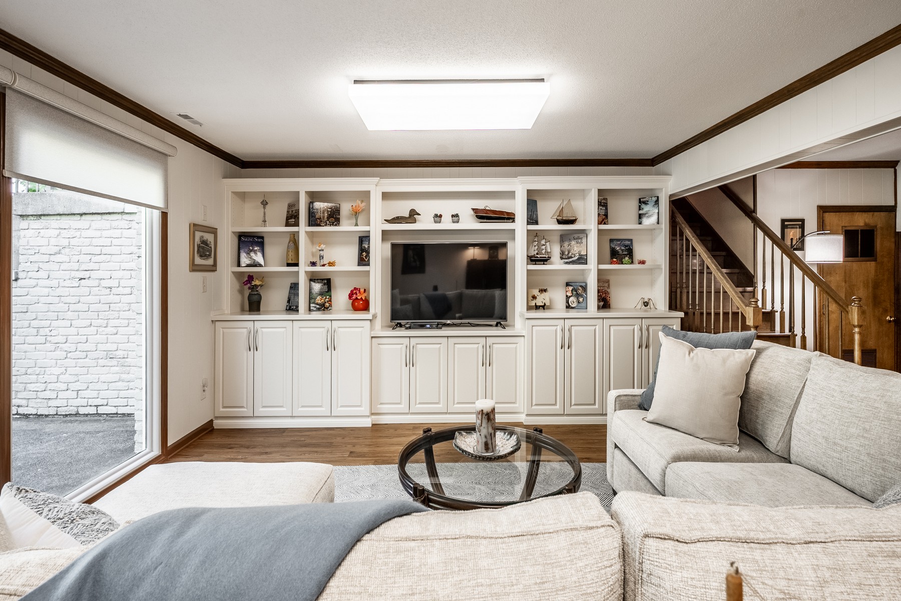  Exceptional Four Bedroom Home Set Along a Winding Creek - 物件實景