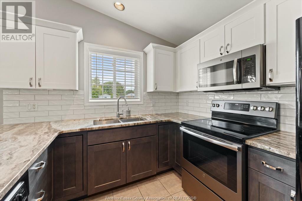 WINDSOR, Ontario, N9E 4X7, CA, 2 Bedrooms Bedrooms, ,1 BathroomBathrooms,Residential,For Sale,1857964