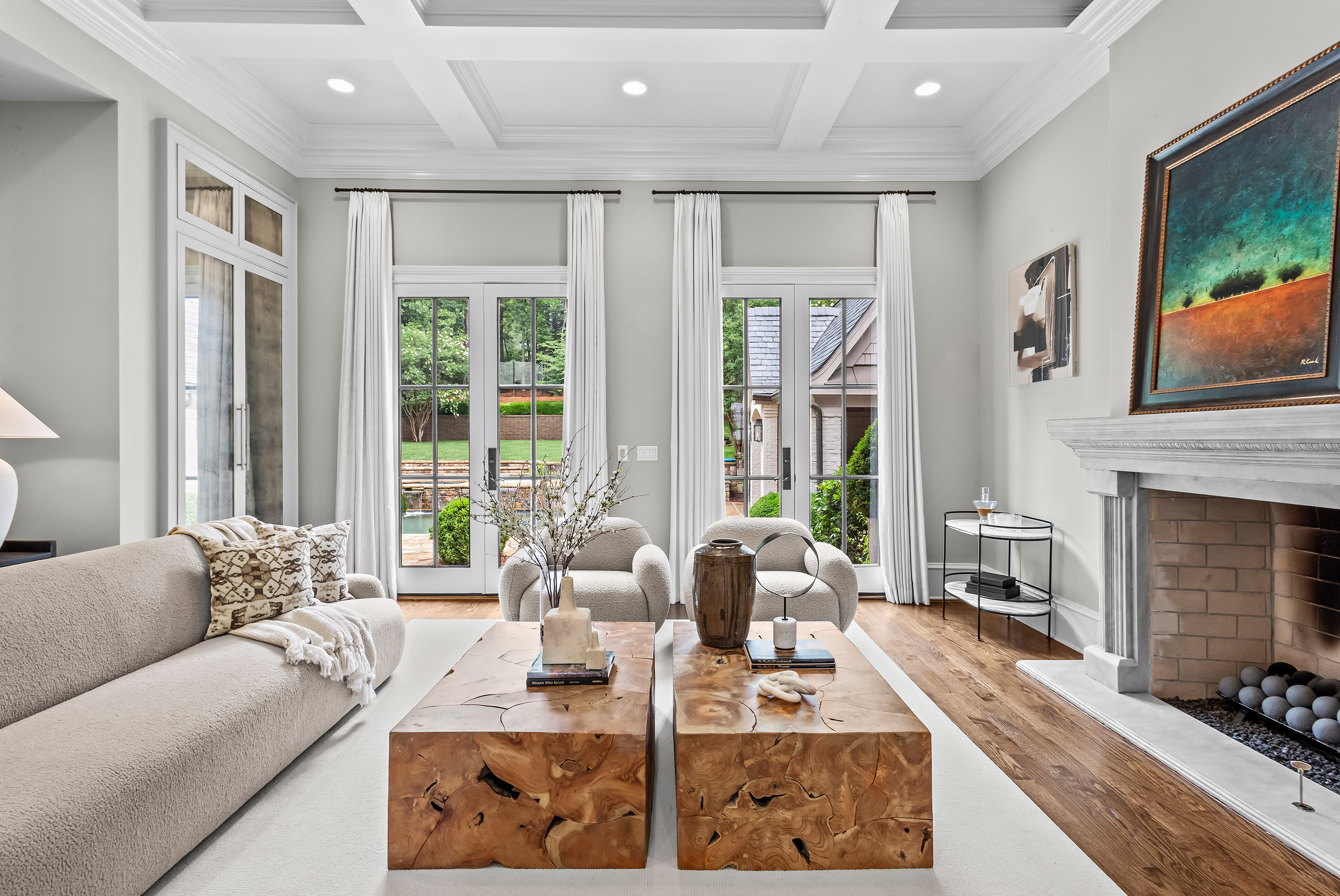  Stunning Custom-designed Home with Exceptional Indoor-Outdoor Living - 物件實景