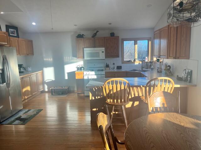 Mesick, Michigan, 49668, United States, 3 Bedrooms Bedrooms, ,2 BathroomsBathrooms,Residential,For Sale,1994751