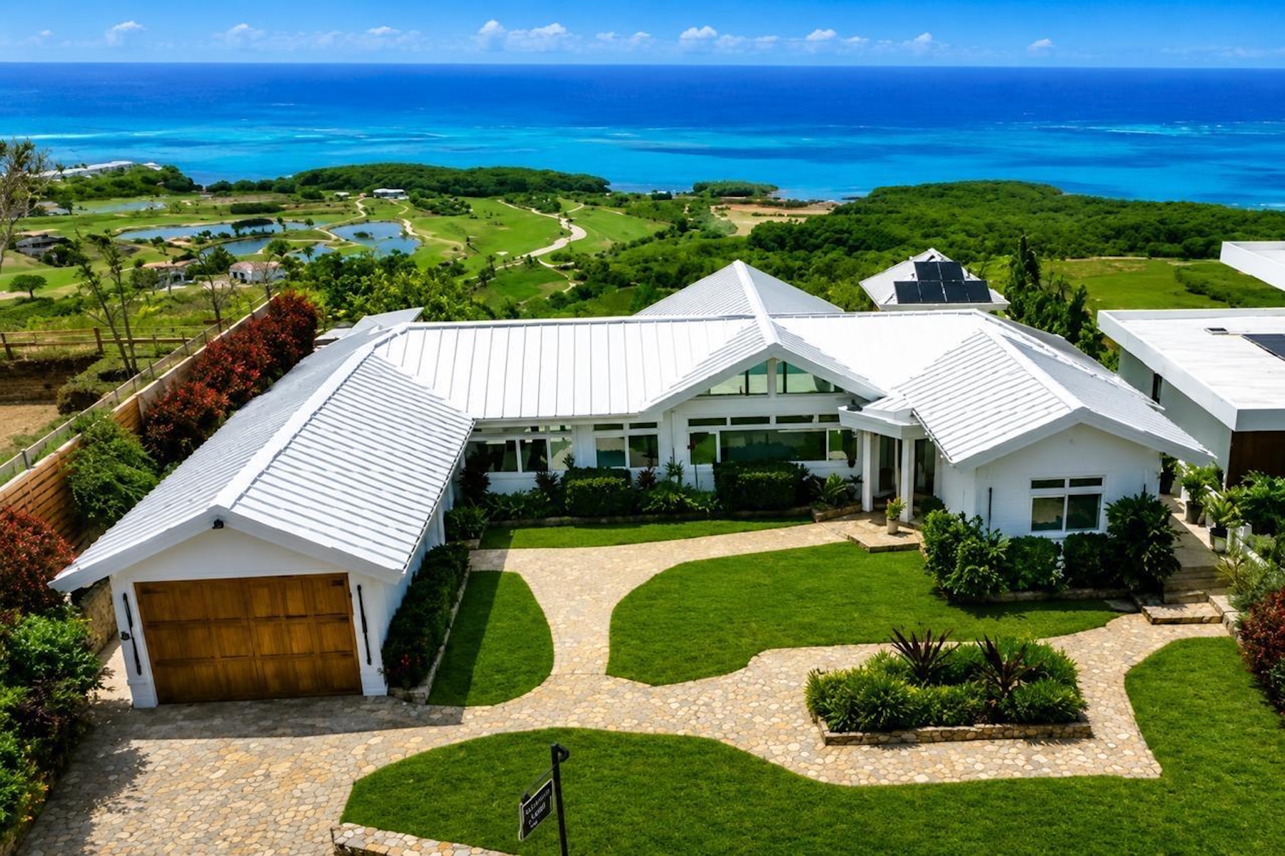  Exquisite Executive Hilltop Home with Pool & Boat Slip - 物件實景