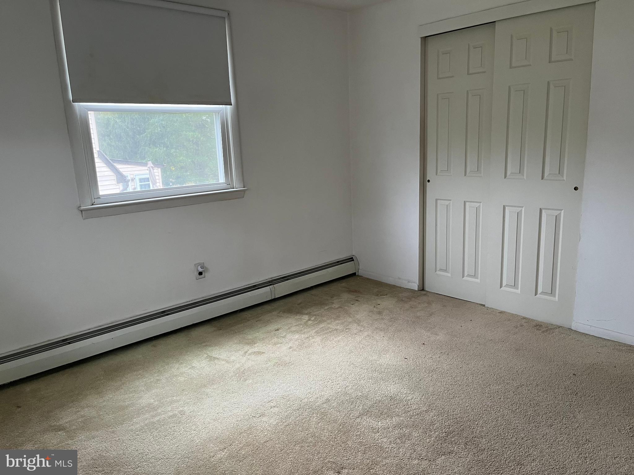 Southampton, Pennsylvania, 18966, United States, 4 Bedrooms Bedrooms, ,Residential,For Sale,1990215