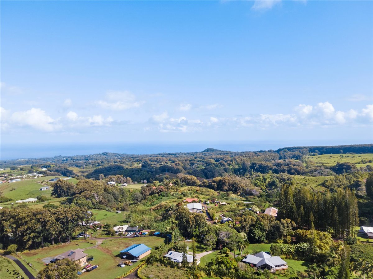 Haiku, Hawaii, 97608, United States, 3 Bedrooms Bedrooms, ,2 BathroomsBathrooms,Residential,For Sale,1979886