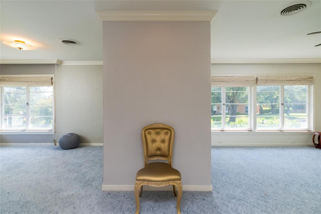 Weatherford, Texas, 76086, United States, 3 Bedrooms Bedrooms, ,4 BathroomsBathrooms,Residential,For Sale,1974864