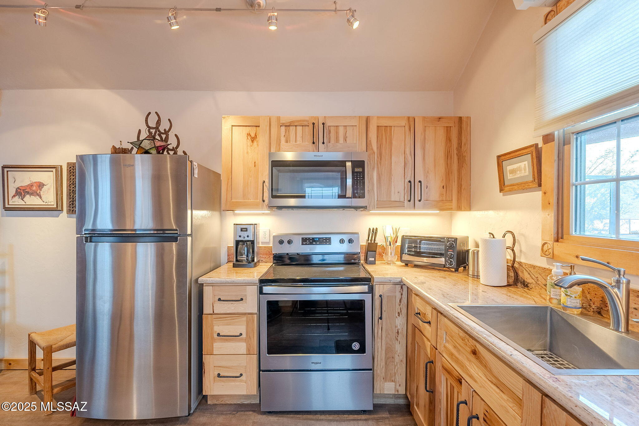 Tucson, Arizona, 85719, United States, 5 Bedrooms Bedrooms, ,5 BathroomsBathrooms,Residential,For Sale,1778389