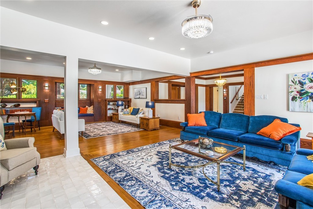 Redlands, California, 92373, United States, 5 Bedrooms Bedrooms, ,4 BathroomsBathrooms,Residential,For Sale,1982163