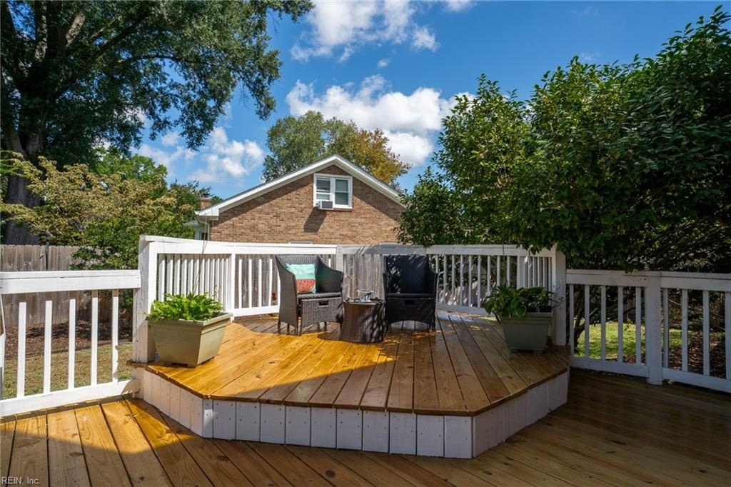 Virginia Beach, Virginia, 23464, United States, 5 Bedrooms Bedrooms, ,4 BathroomsBathrooms,Residential,For Sale,1945000