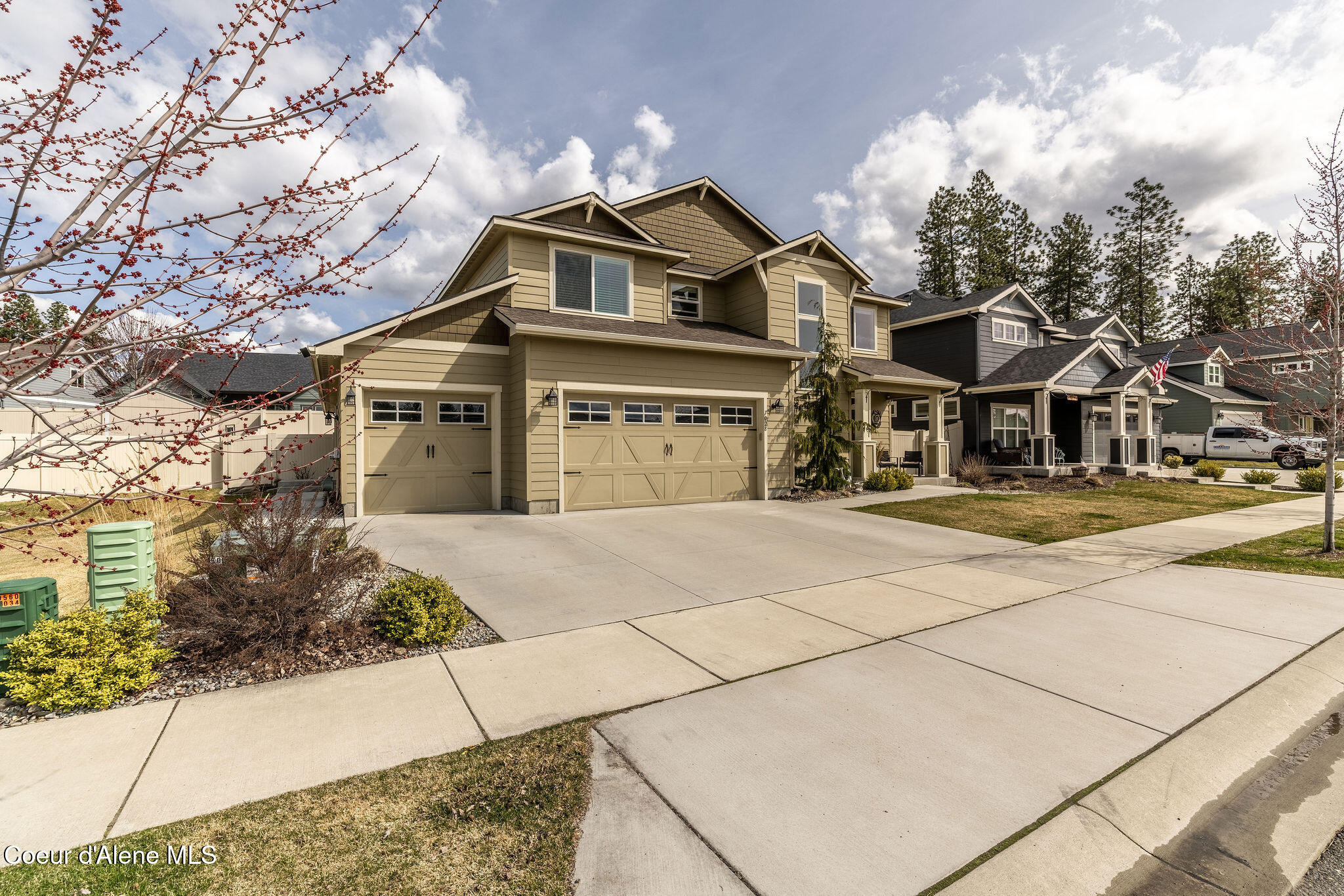 Coeur D'alene, Idaho, 83815, United States, 5 Bedrooms Bedrooms, ,4 BathroomsBathrooms,Residential,For Sale,1754735