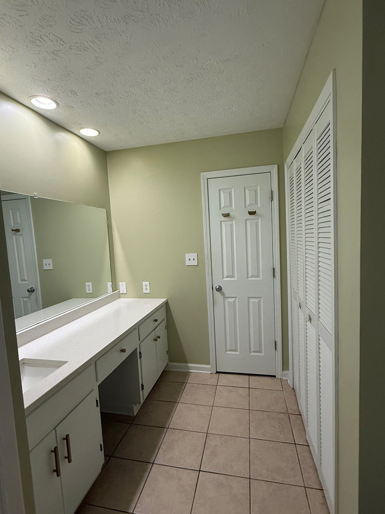 Americus, Georgia, 31719, United States, 4 Bedrooms Bedrooms, ,3 BathroomsBathrooms,Residential,For Sale,1982265