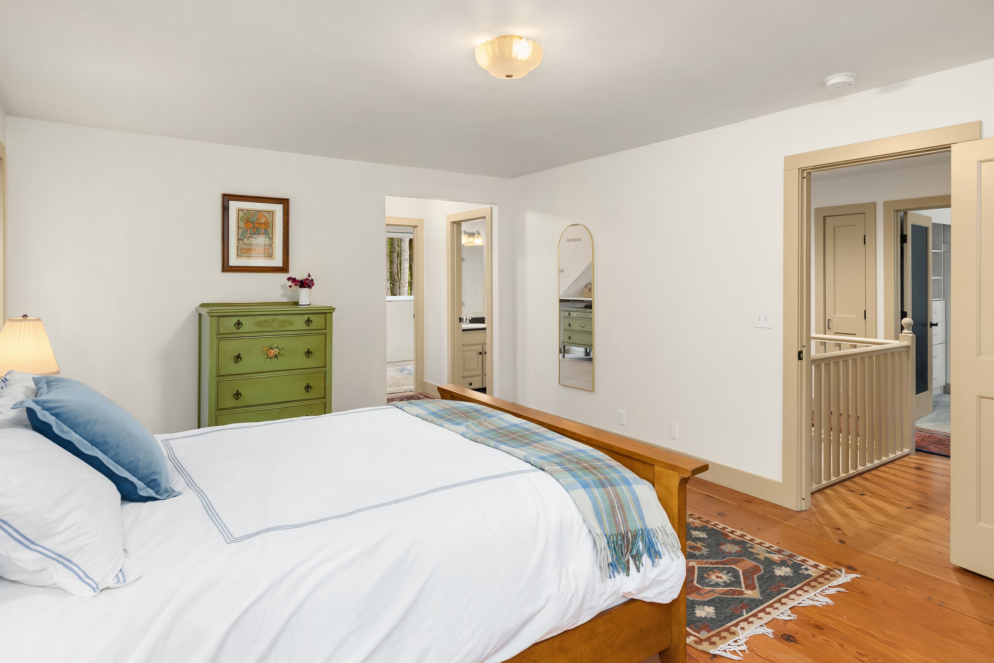  5249 Rose Ave NE, Bainbridge Island, WA 98110 - 物件實景