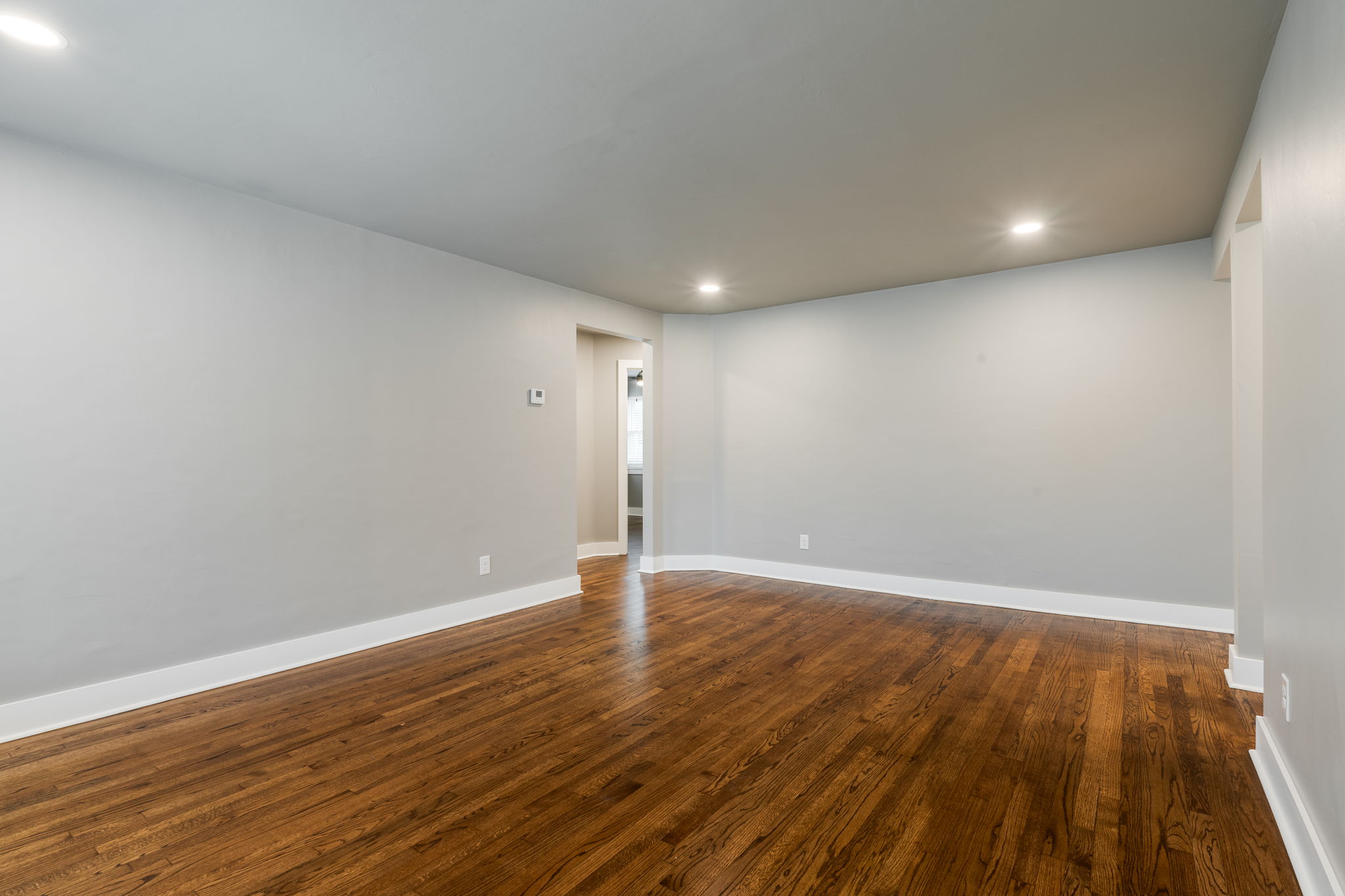  2000 Andover Court, The Village, OK 73120 - 物件實景