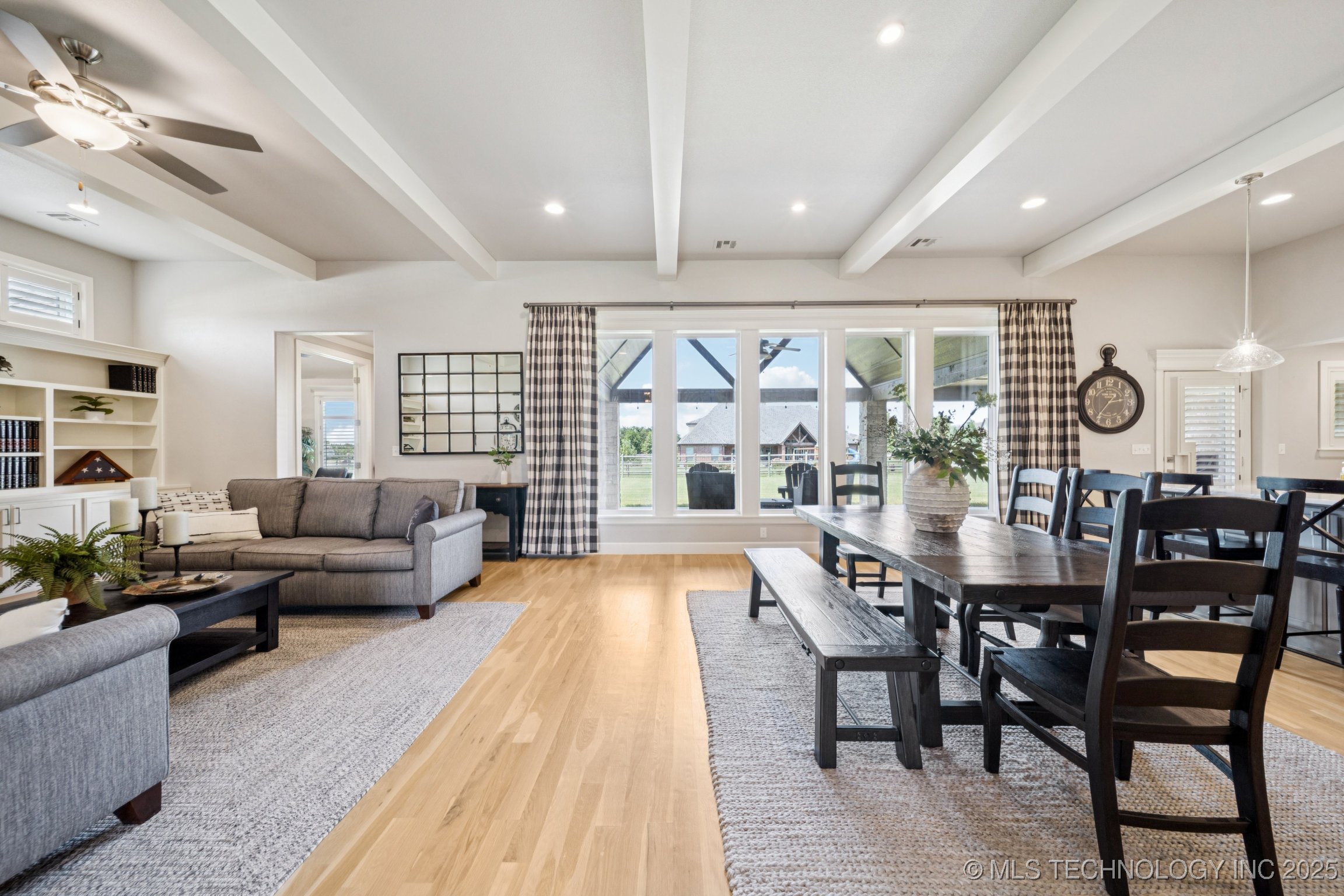 Owasso, Oklahoma, 74055, United States, 4 Bedrooms Bedrooms, ,4 BathroomsBathrooms,Residential,For Sale,1964106