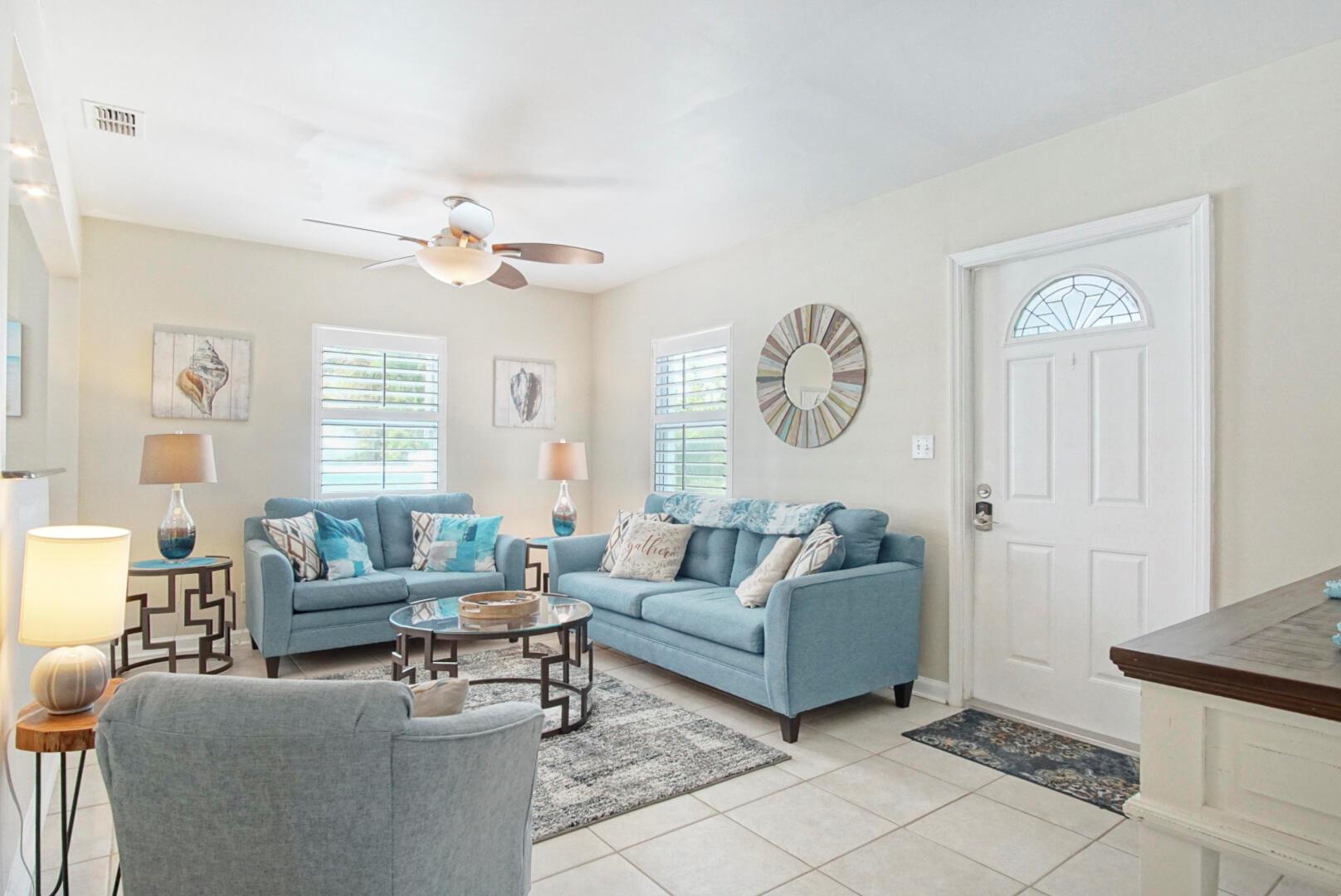 Hutchinson Island, Florida, 34949, United States, 4 Bedrooms Bedrooms, ,2 BathroomsBathrooms,Residential,For Sale,1695256