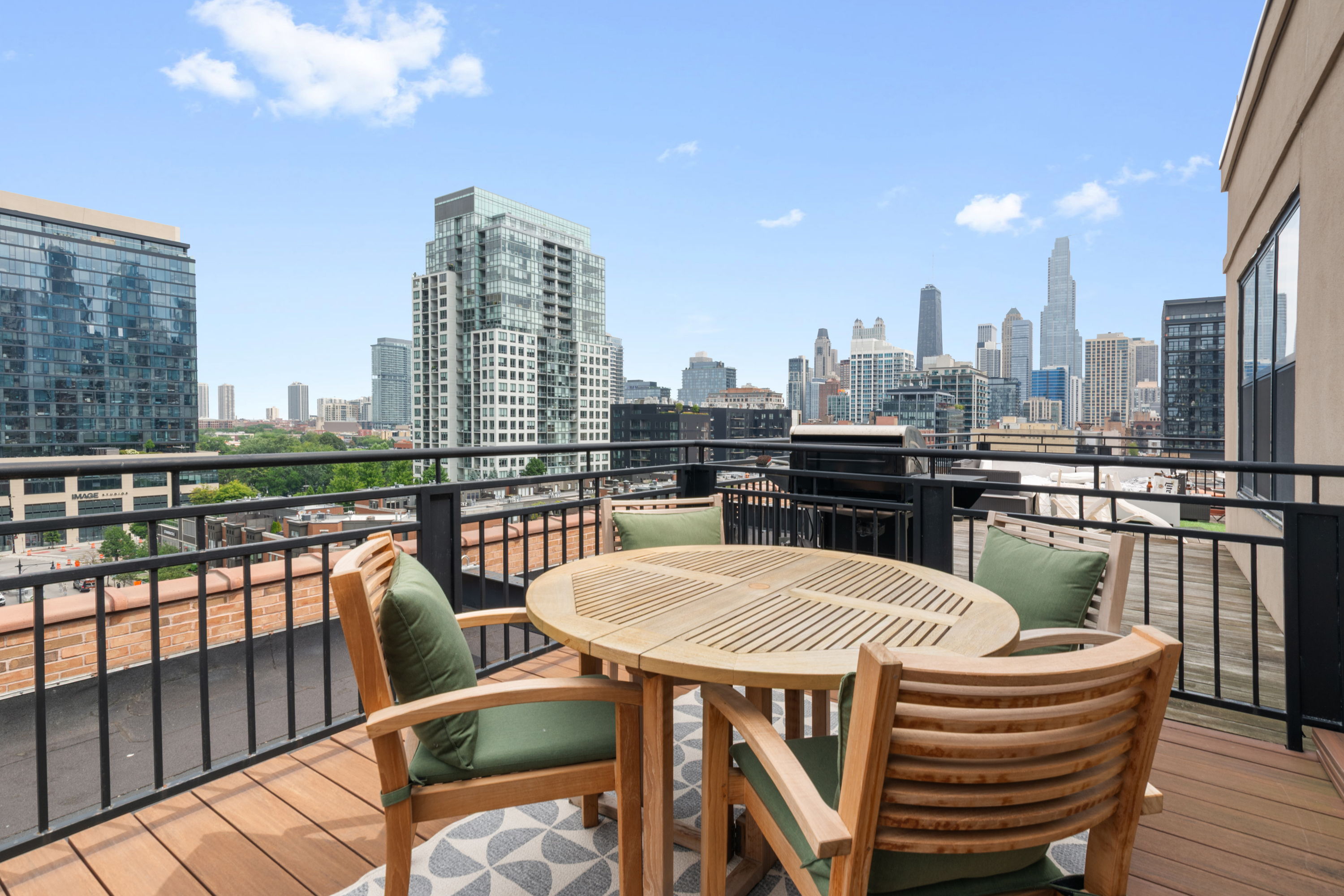  The River North Home You