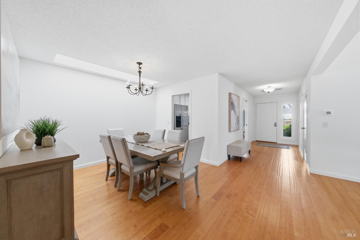 Sonoma, California, 95476, United States, 2 Bedrooms Bedrooms, ,2 BathroomsBathrooms,Residential,For Sale,2001950