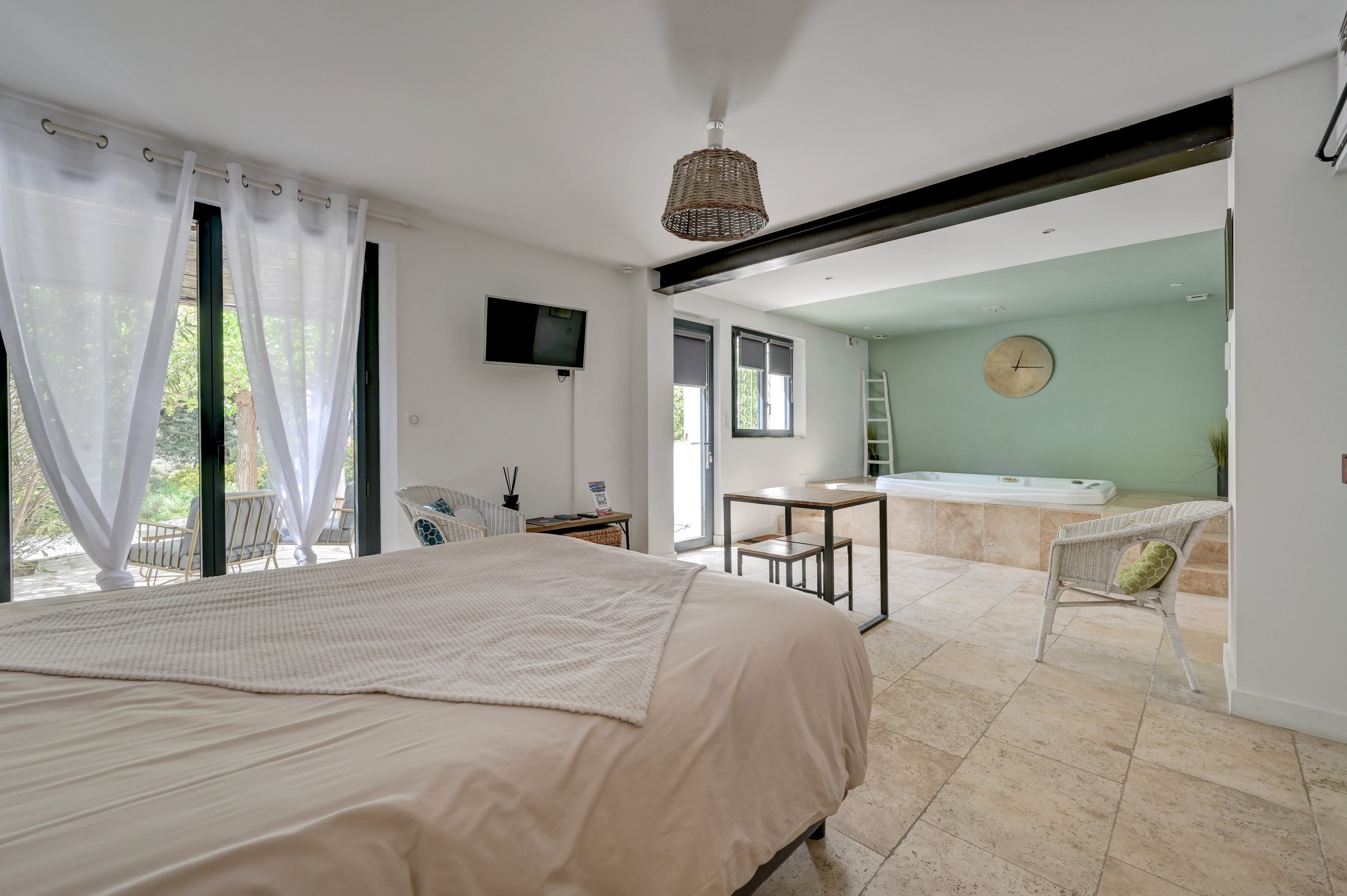  Exceptional Property – Venelles, - 物件實景