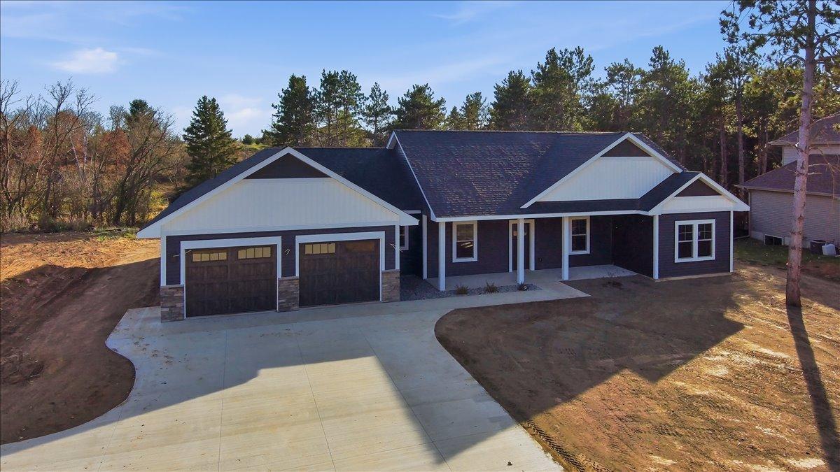 New Richmond, Wisconsin, 54017, United States, 3 Bedrooms Bedrooms, ,1 BathroomBathrooms,Residential,For Sale,1991052