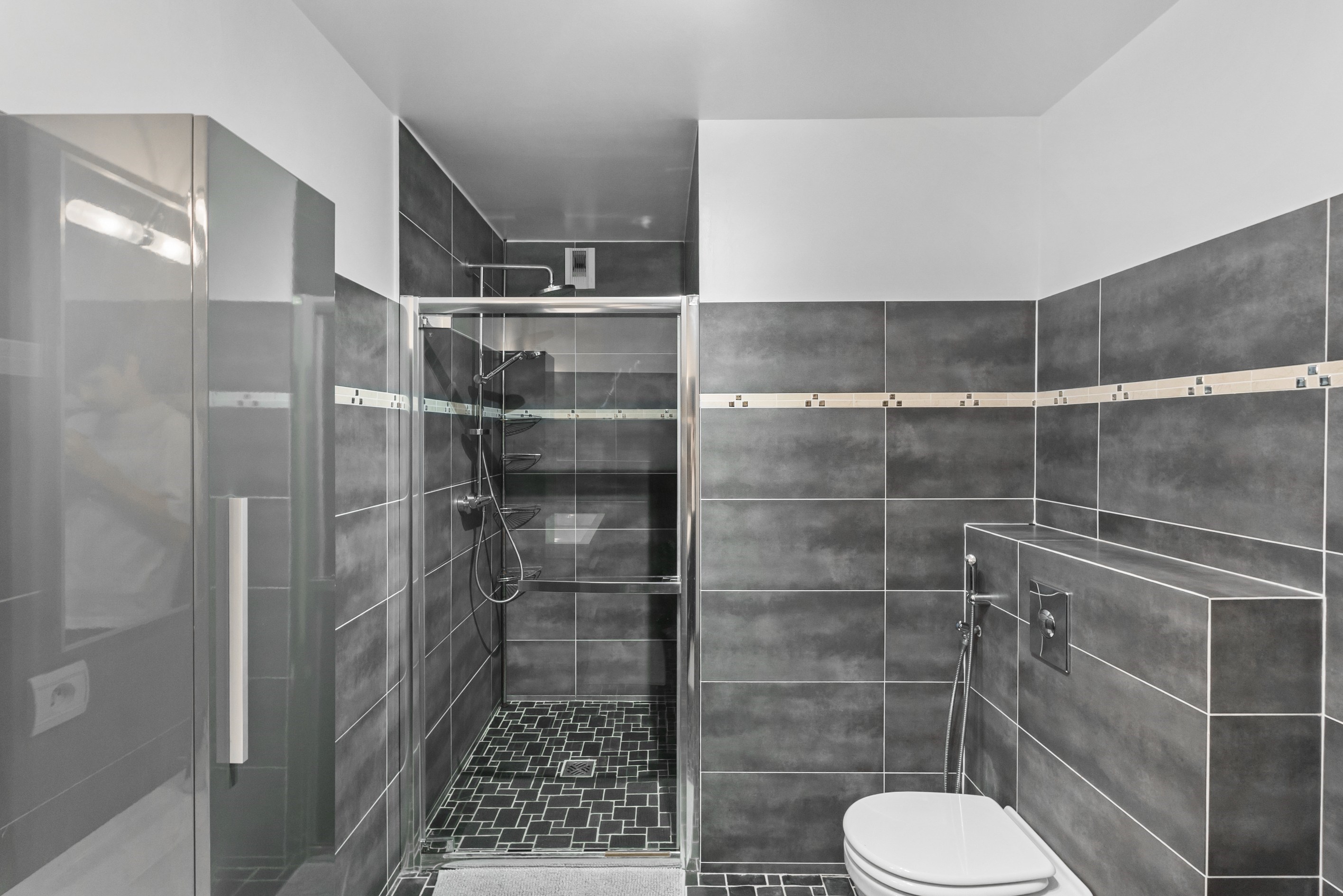  Mandelieu-la-Napoule, duplex apartment with sea view, private garden and pool - 物件實景