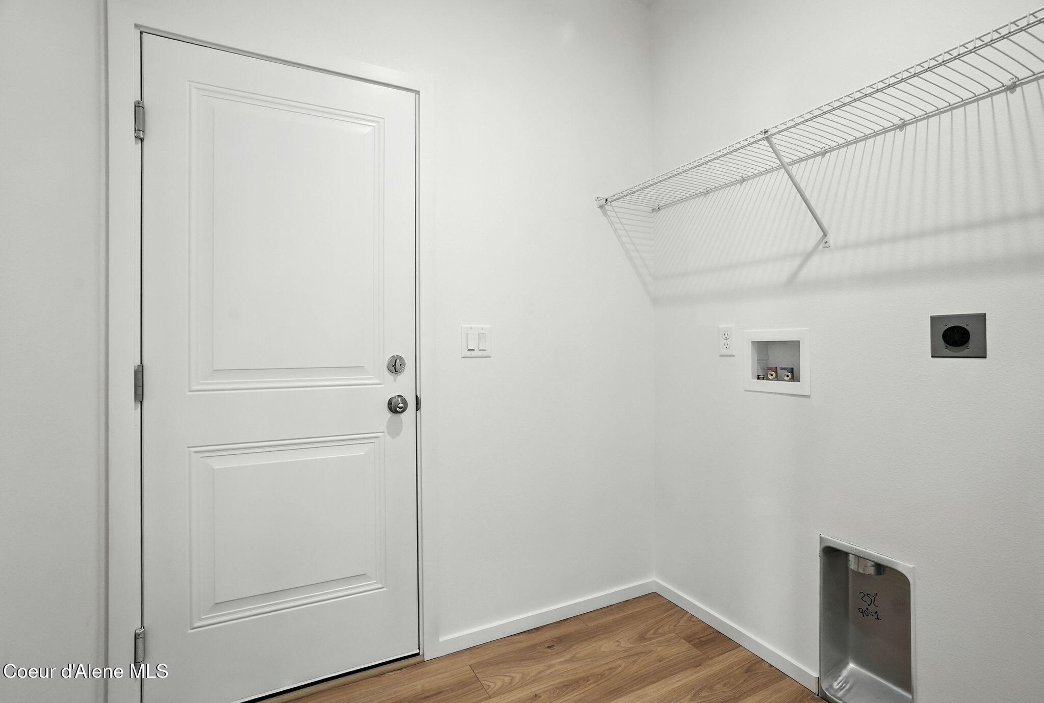 Post Falls, Idaho, 83854, United States, 3 Bedrooms Bedrooms, ,Residential,For Sale,1988567