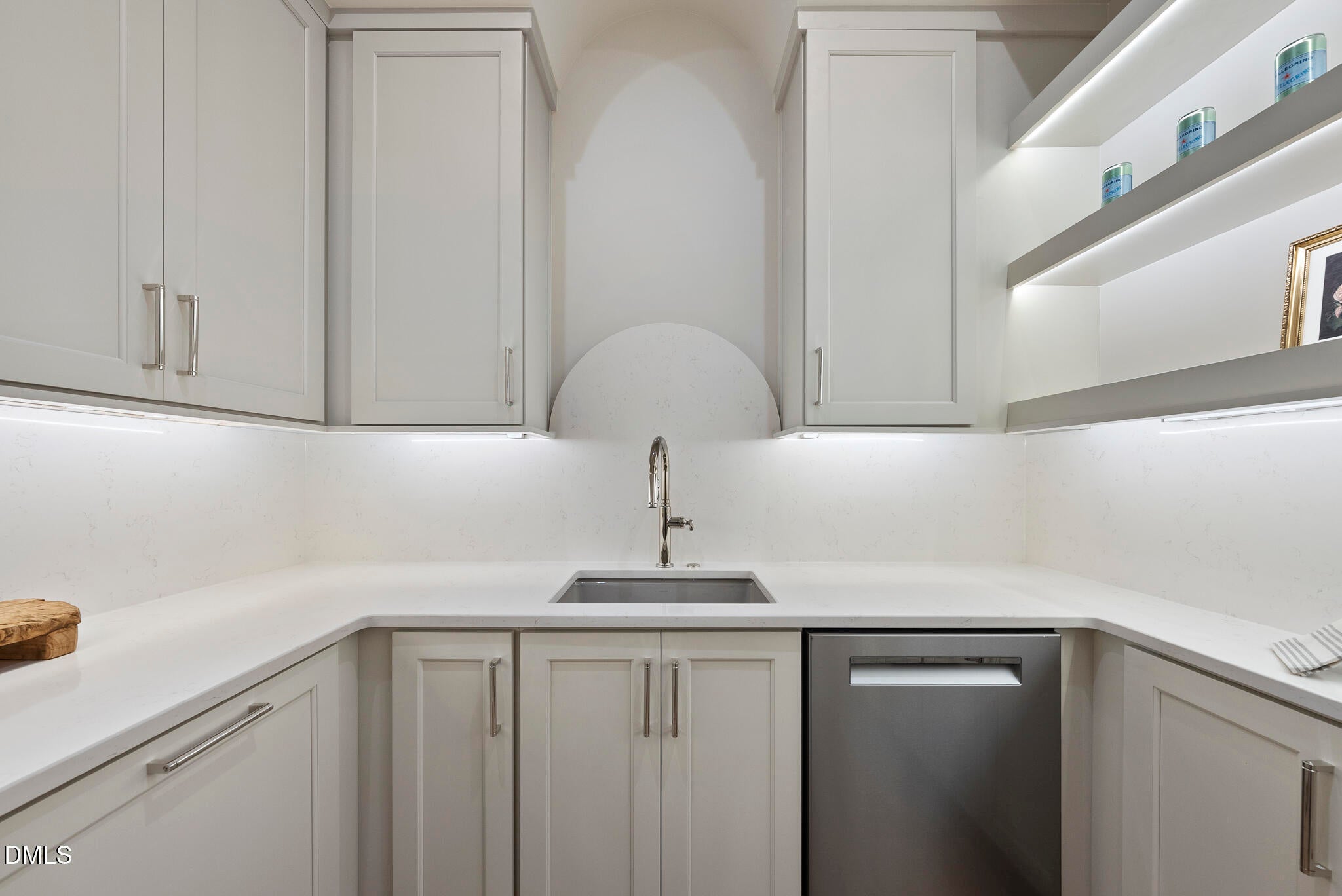 Raleigh, North Carolina, 27615, United States, 5 Bedrooms Bedrooms, ,6 BathroomsBathrooms,Residential,For Sale,1998897