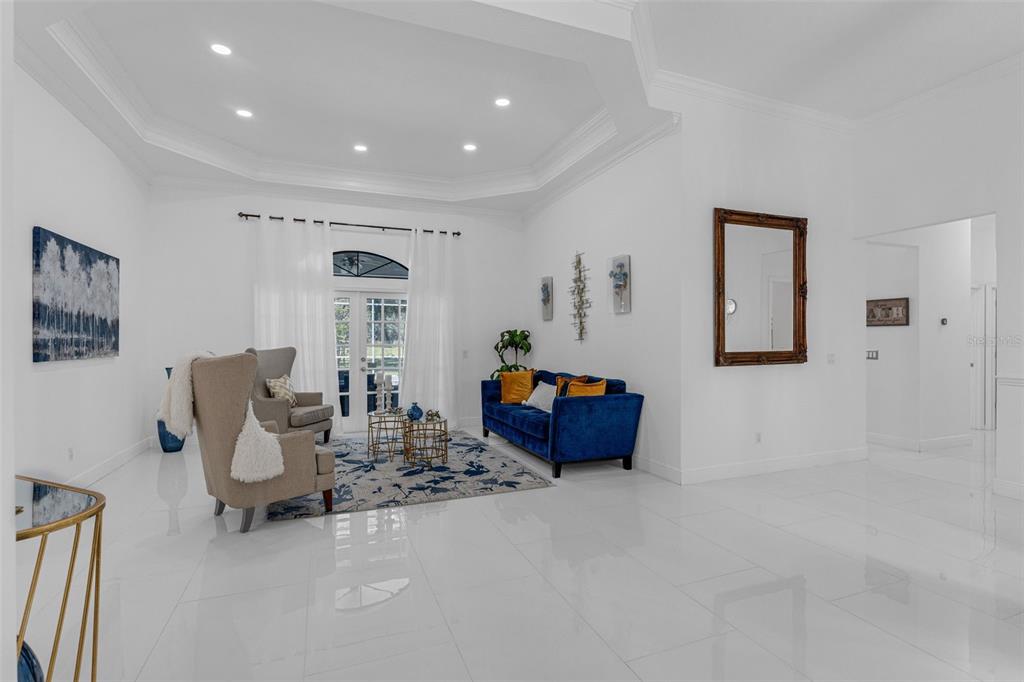 Orlando, Florida, 32829, United States, 4 Bedrooms Bedrooms, ,3 BathroomsBathrooms,Residential,For Sale,1926455