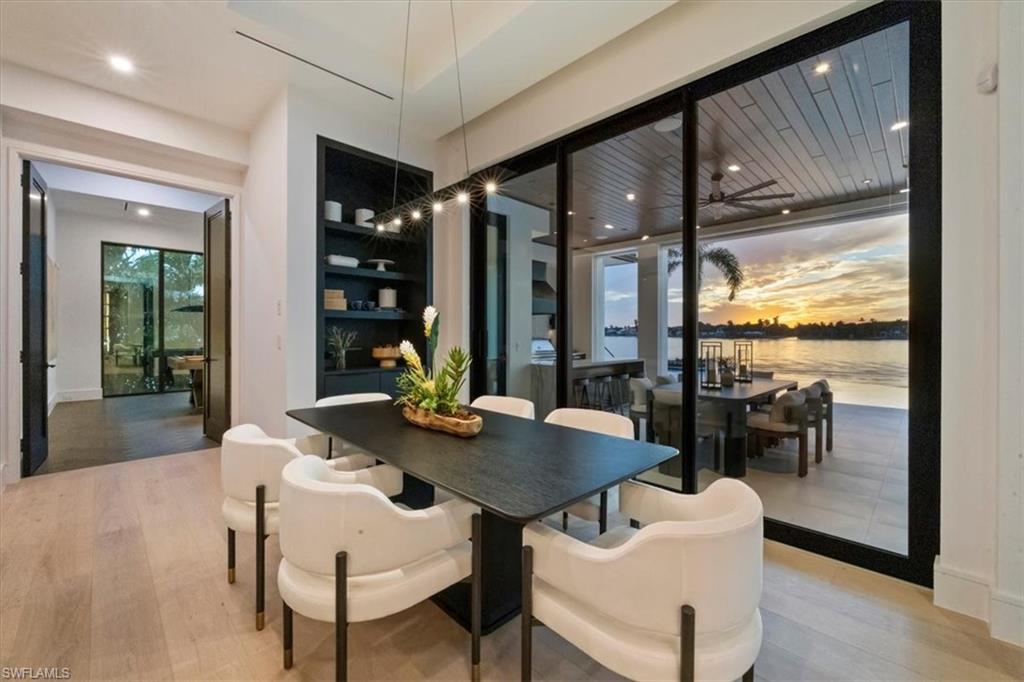 Naples, Florida, 34102, United States, 5 Bedrooms Bedrooms, ,7 BathroomsBathrooms,Residential,For Sale,1991878