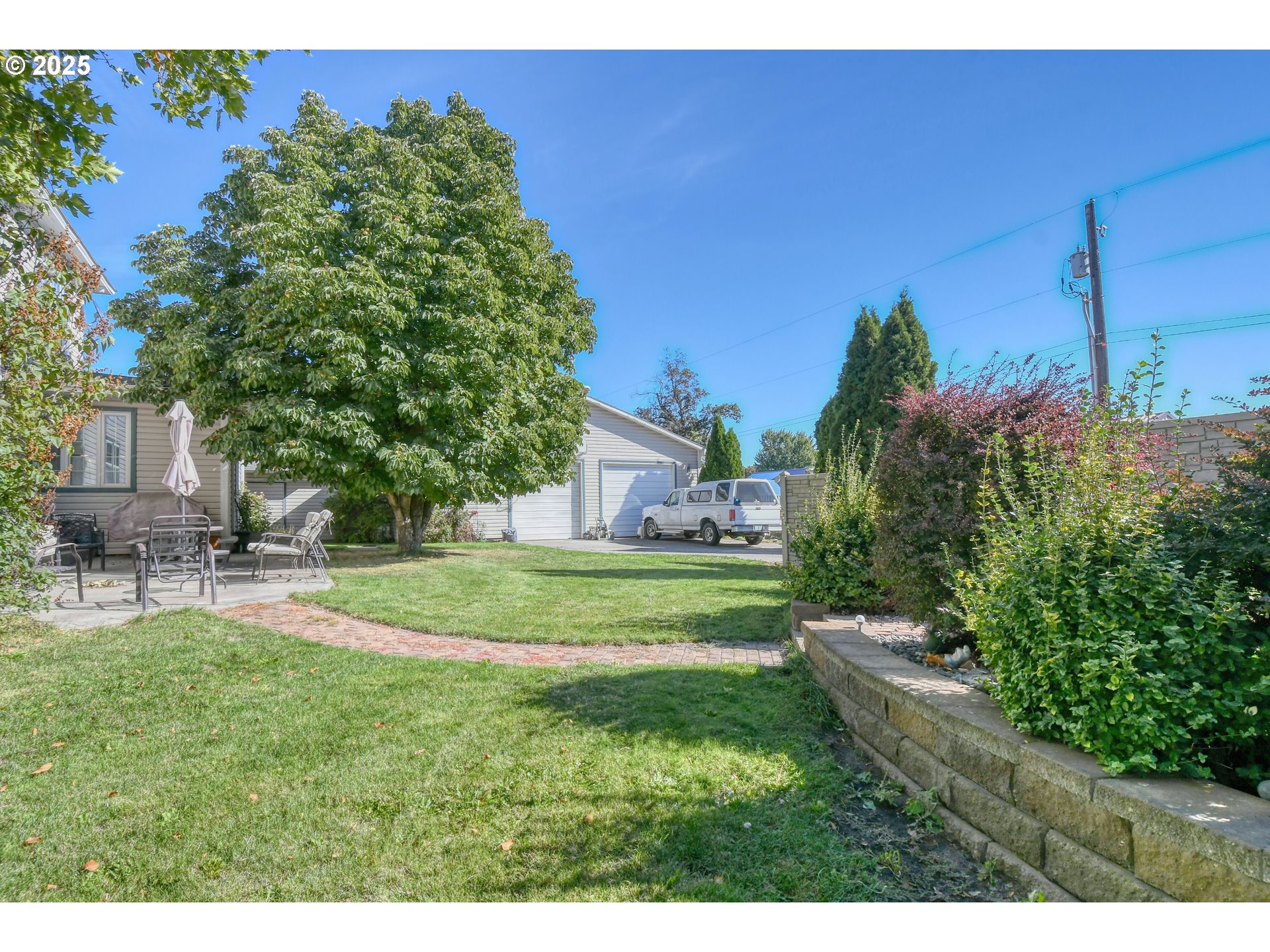 Athena, Oregon, 97813, United States, 3 Bedrooms Bedrooms, ,2 BathroomsBathrooms,Residential,For Sale,1961034