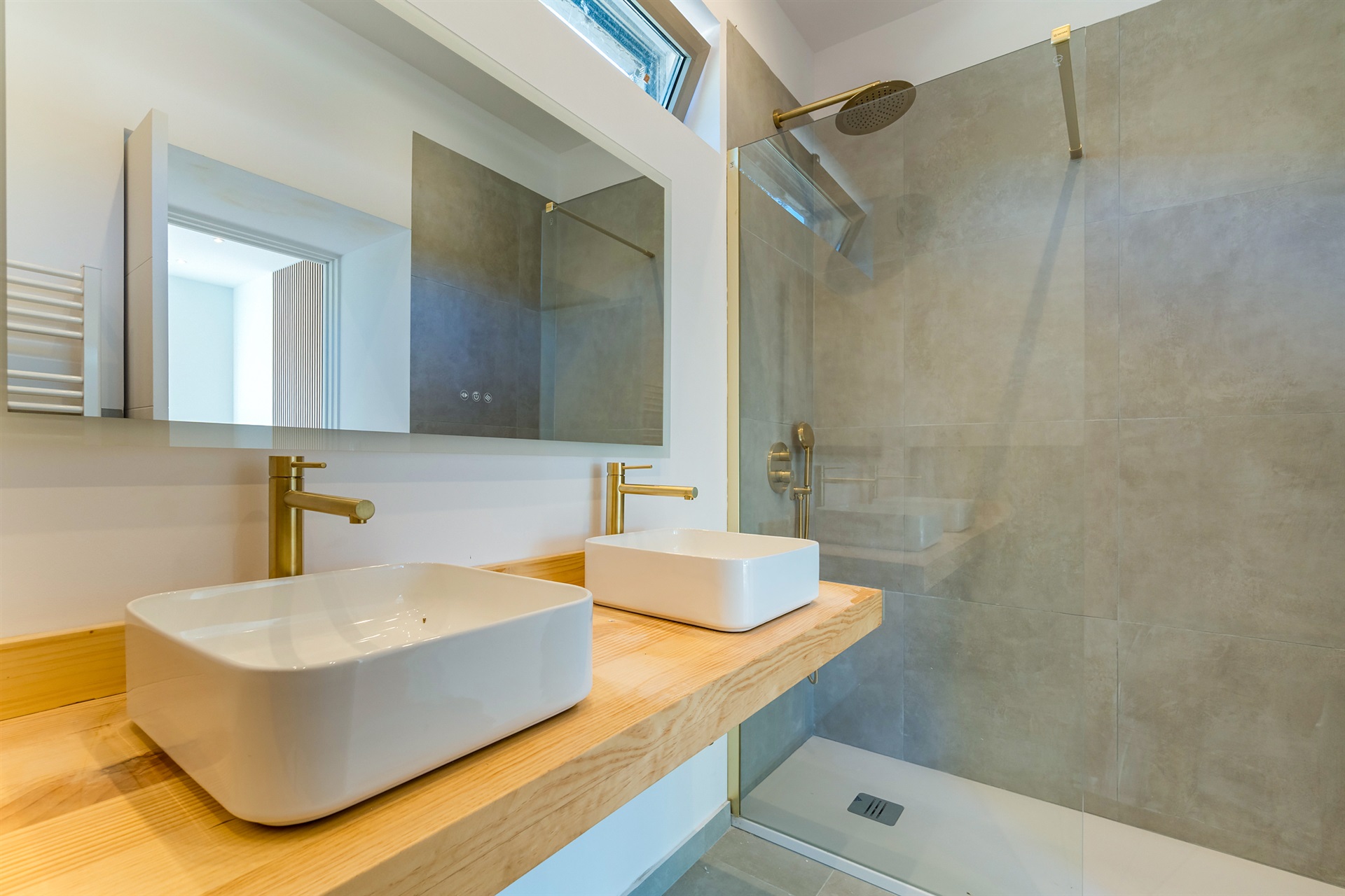  Stand, 37 bedrooms, for Sale - 物件實景