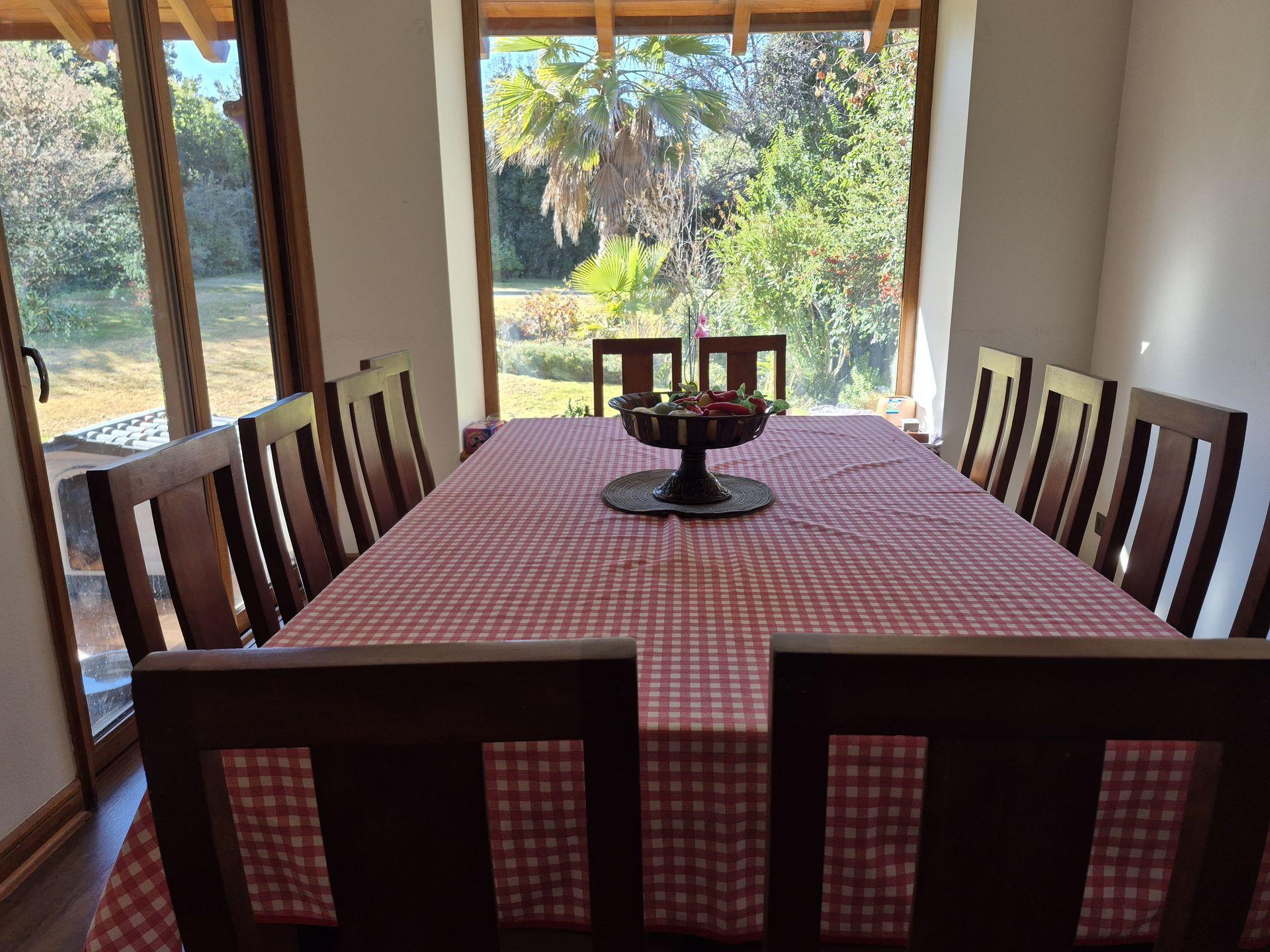Lo Barnechea, Chile, 5 Bedrooms Bedrooms, ,3 BathroomsBathrooms,Residential,For Sale,1925328