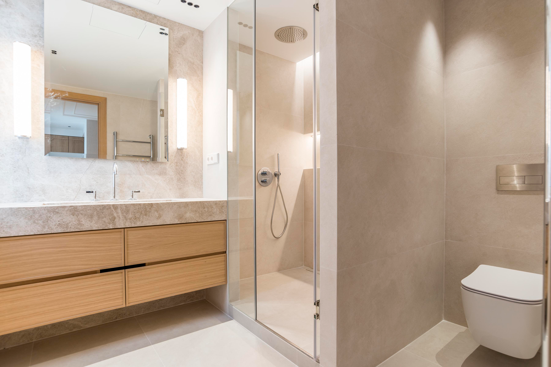  Renovated 4-bedroom flat in María de Molina - 物件實景