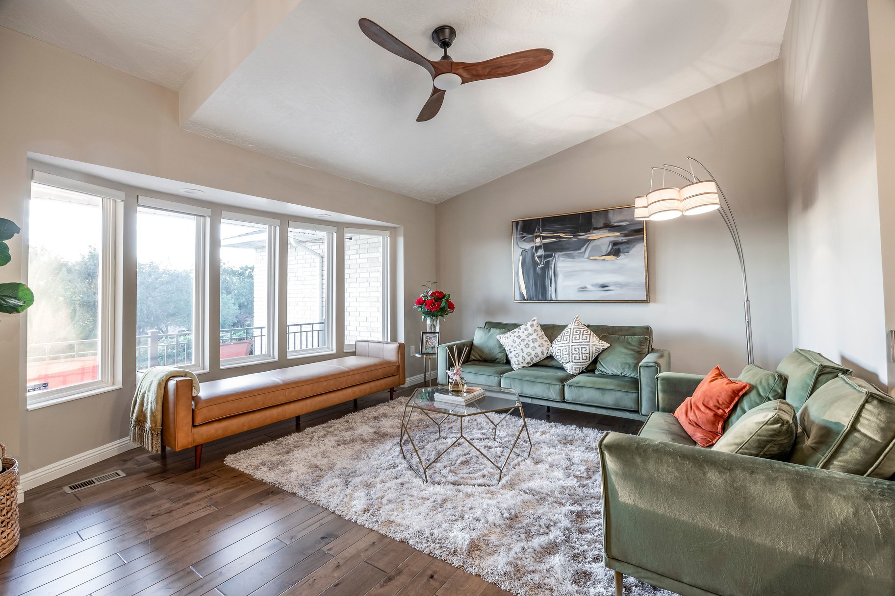  Farmington Rambler on Private Half-Acre with Incredible Views - 物件實景