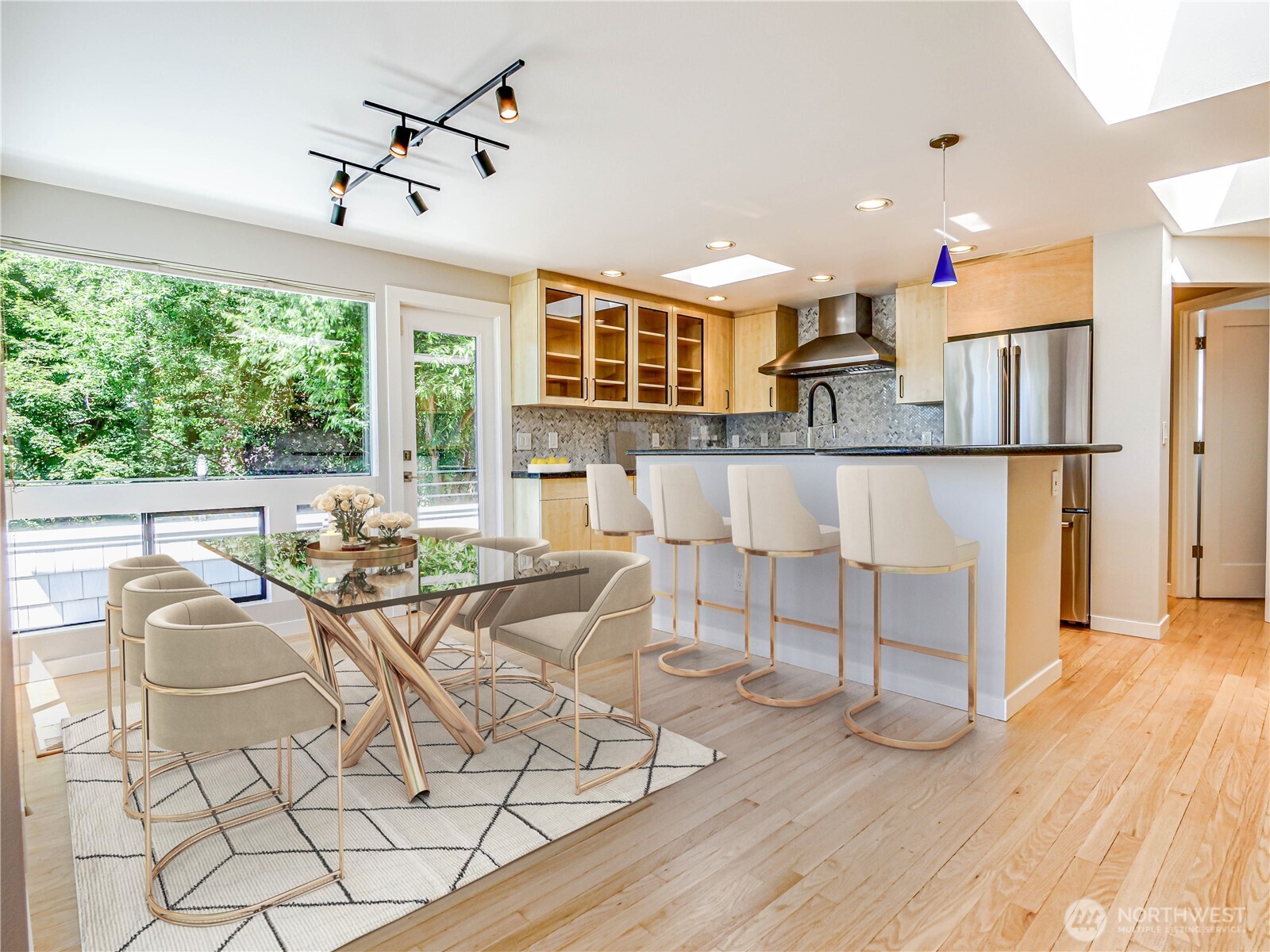 Seattle, Washington, 98116, United States, 3 Bedrooms Bedrooms, ,2 BathroomsBathrooms,Residential,For Sale,1977530