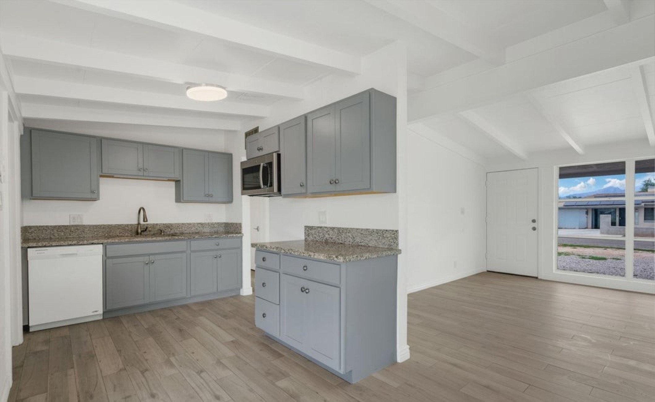 5602 E 31st St, Tucson, AZ 85711 - 物件實景