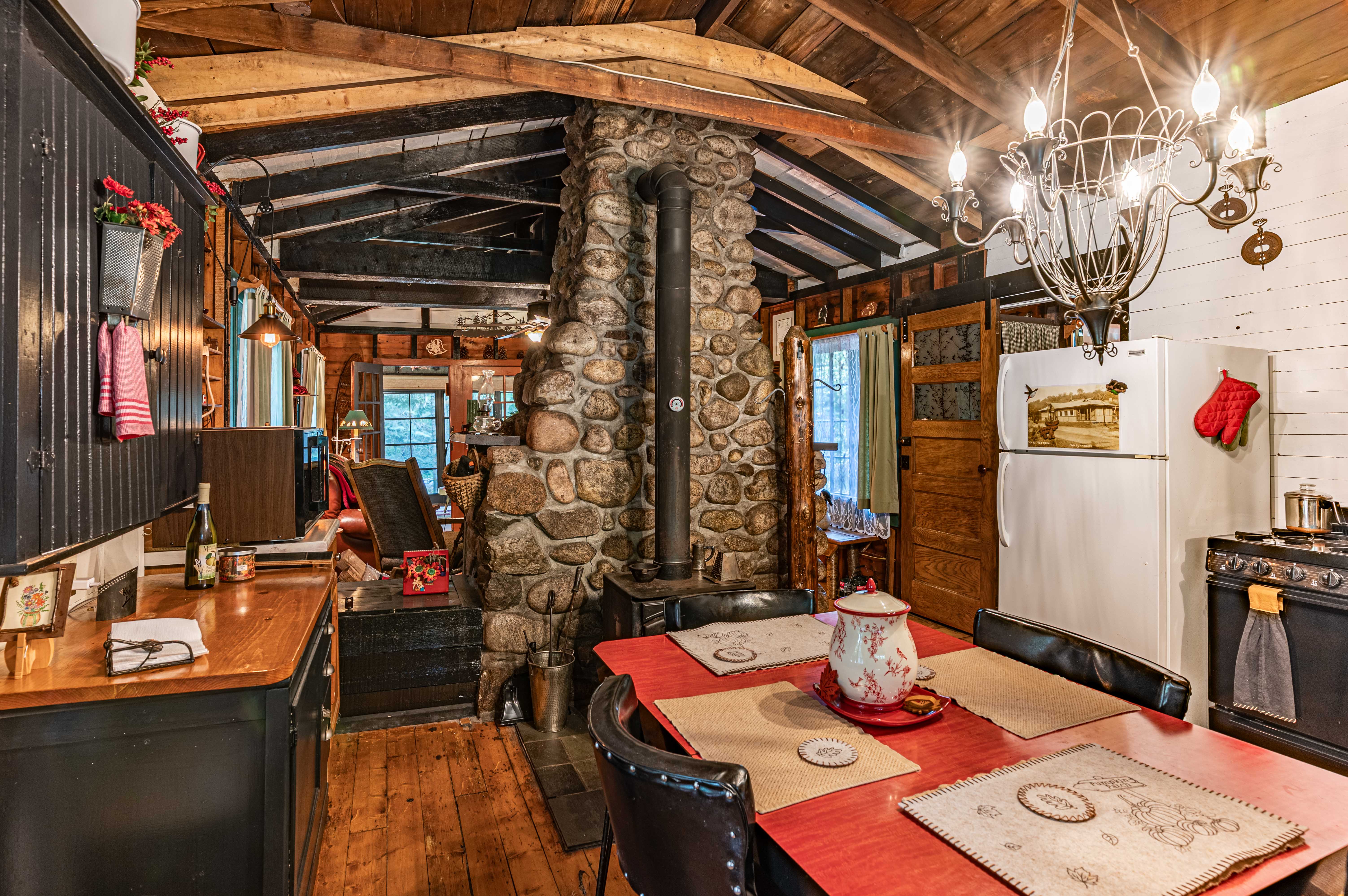 148 Onekio Rd, Thendara, NY, 13472 - 物件實景